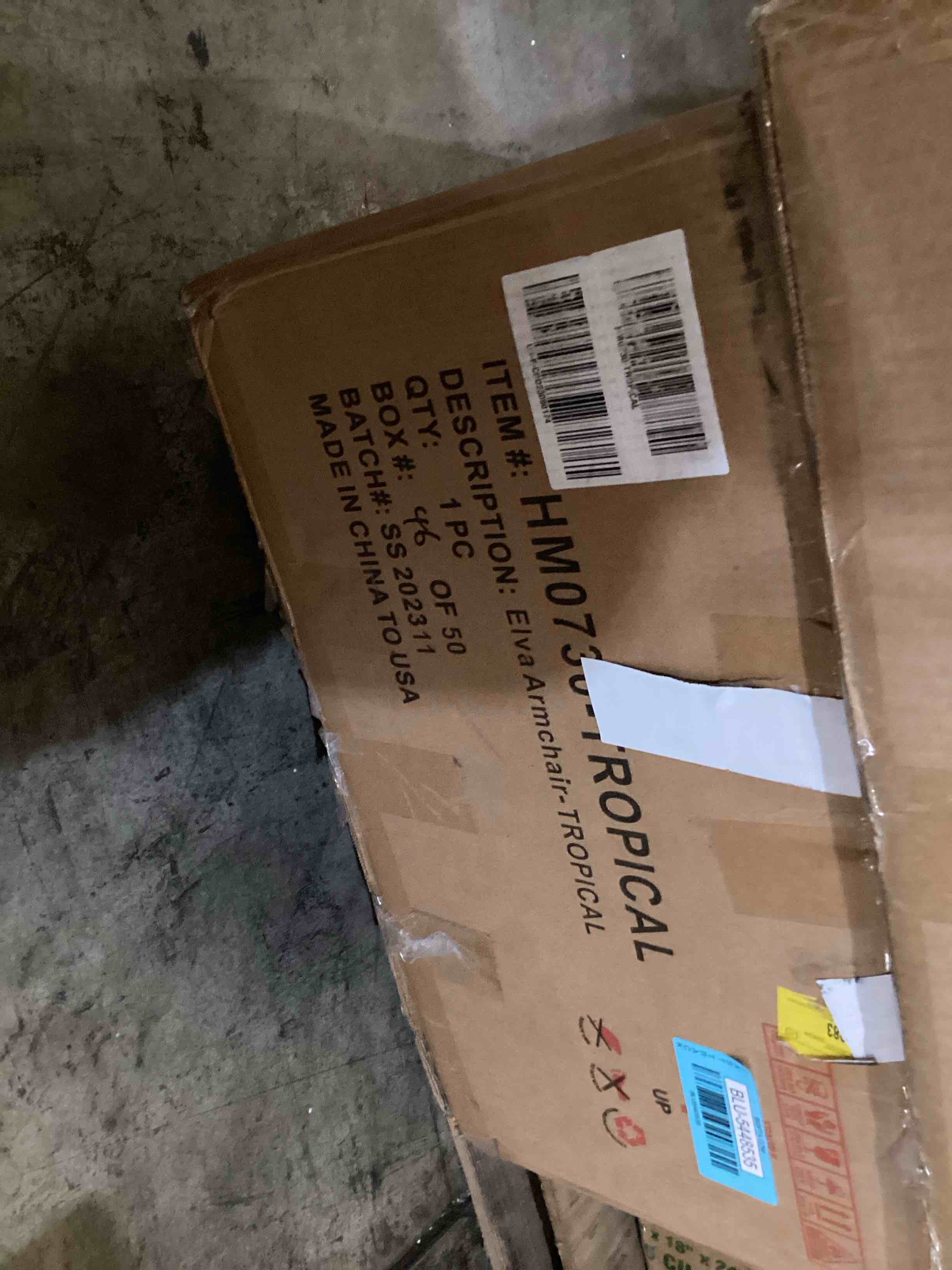 https://s3.amazonaws.com/lotting-images-prod/bidfta/BLU5448535_1720449545523.jpeg