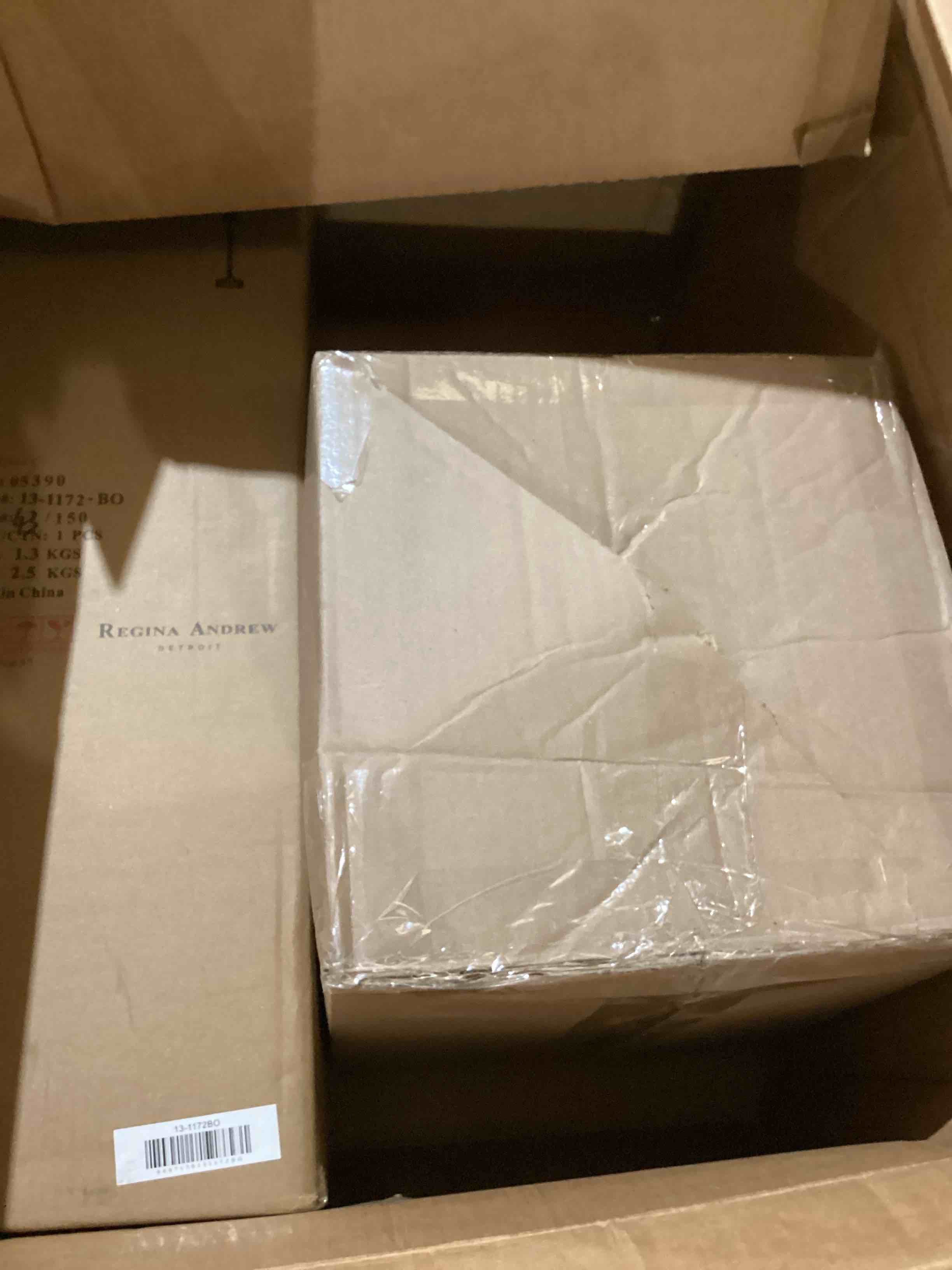 https://s3.amazonaws.com/lotting-images-prod/bidfta/BLU5448574_1720529368011.jpeg