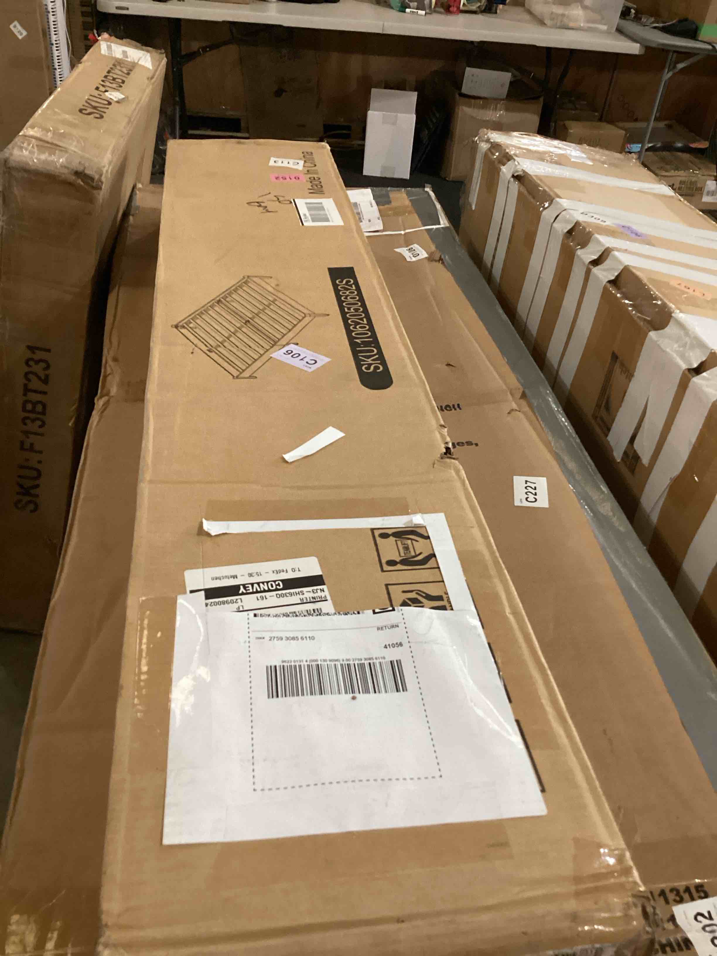 https://s3.amazonaws.com/lotting-images-prod/bidfta/BLU5448686_1720633373565.jpeg