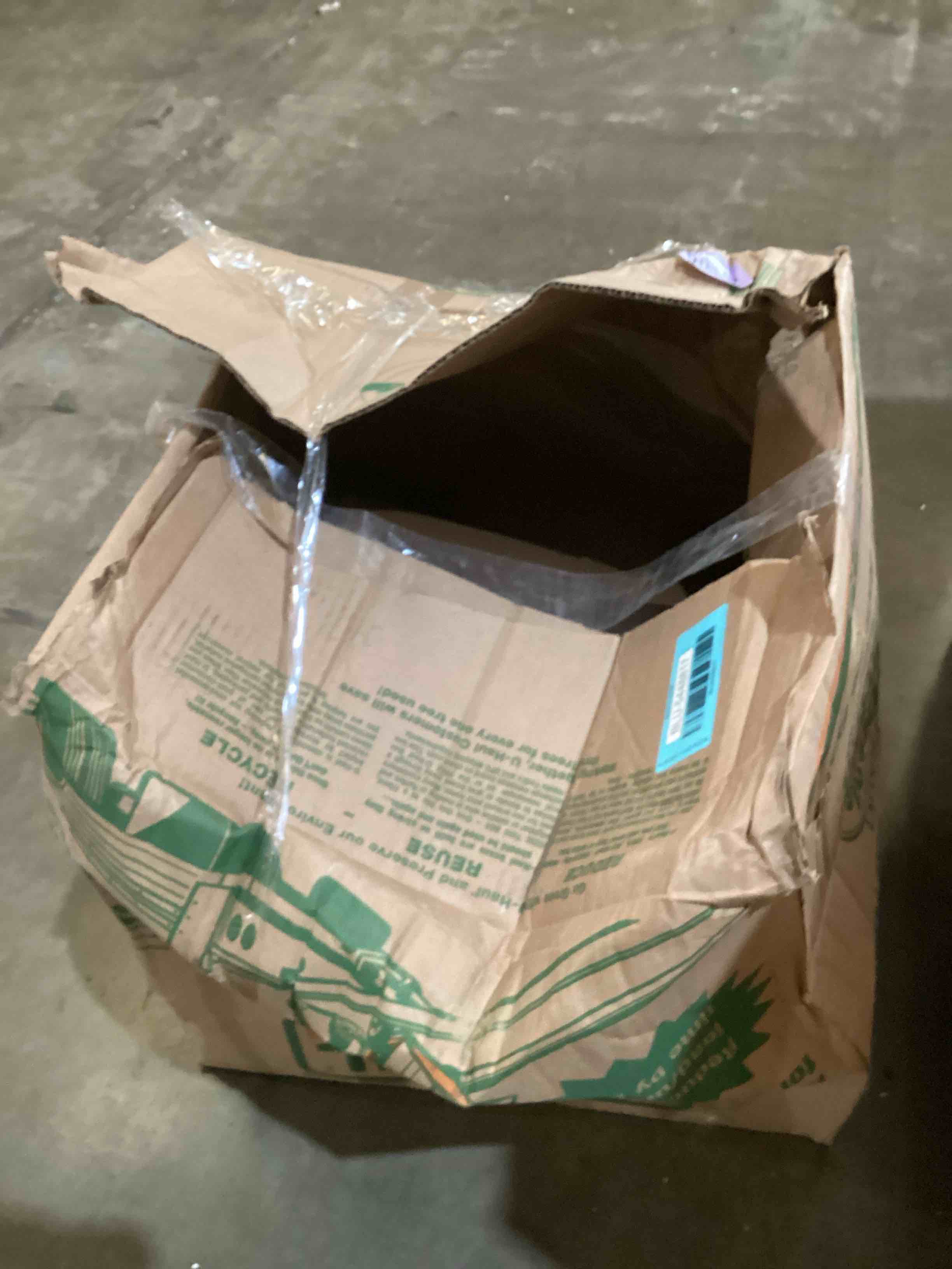 https://s3.amazonaws.com/lotting-images-prod/bidfta/BLU5448817_1721136847153.jpeg
