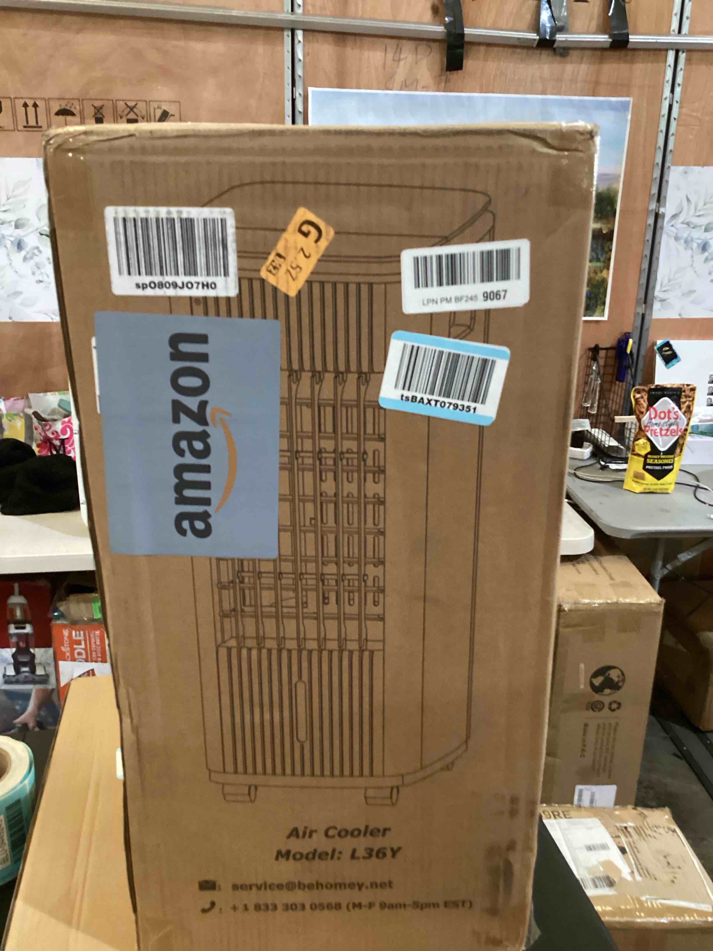 https://s3.amazonaws.com/lotting-images-prod/bidfta/BLU5449237_1722970698139.jpeg