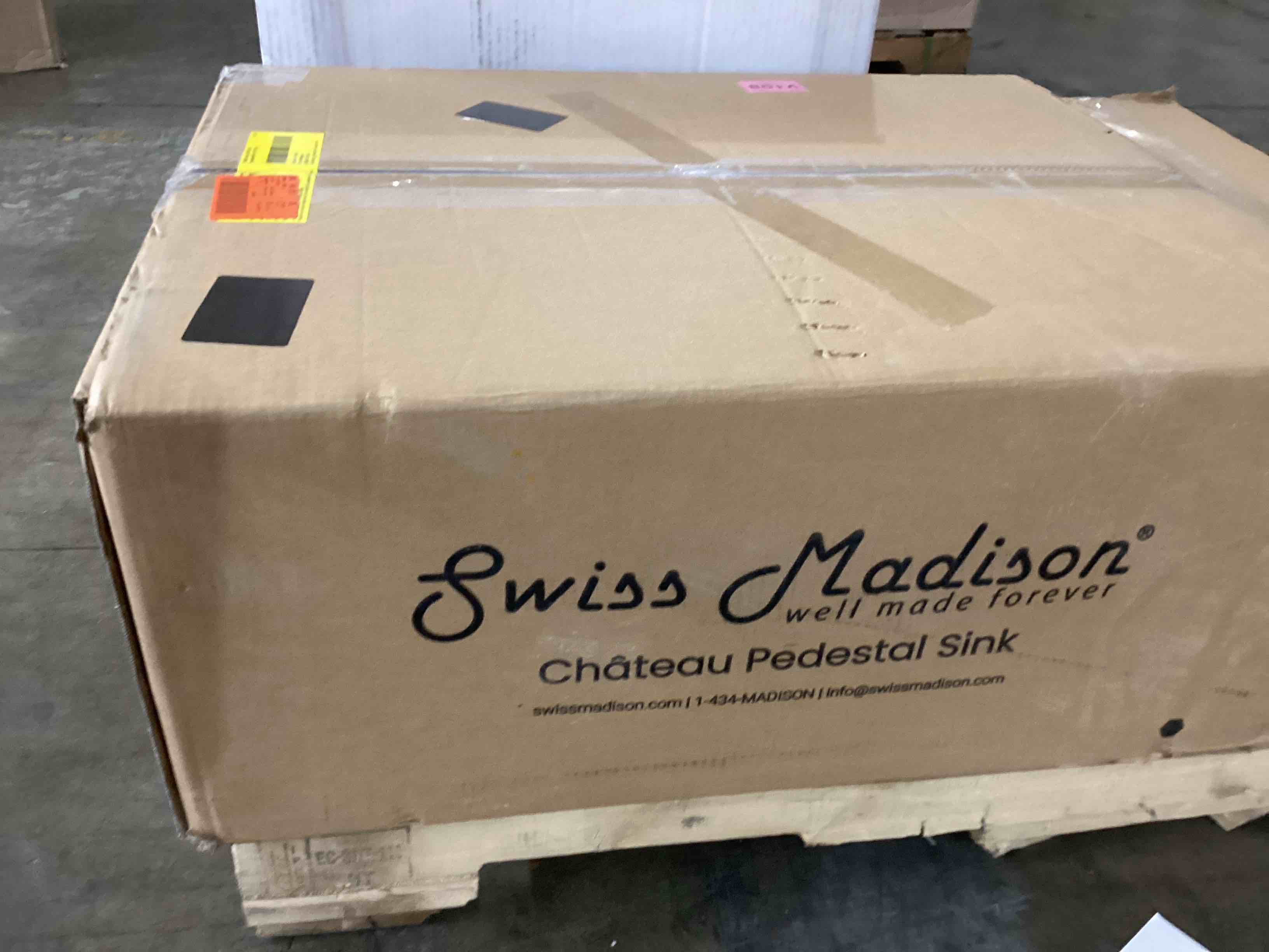 https://s3.amazonaws.com/lotting-images-prod/bidfta/BLU5450308_1709829448986.jpeg