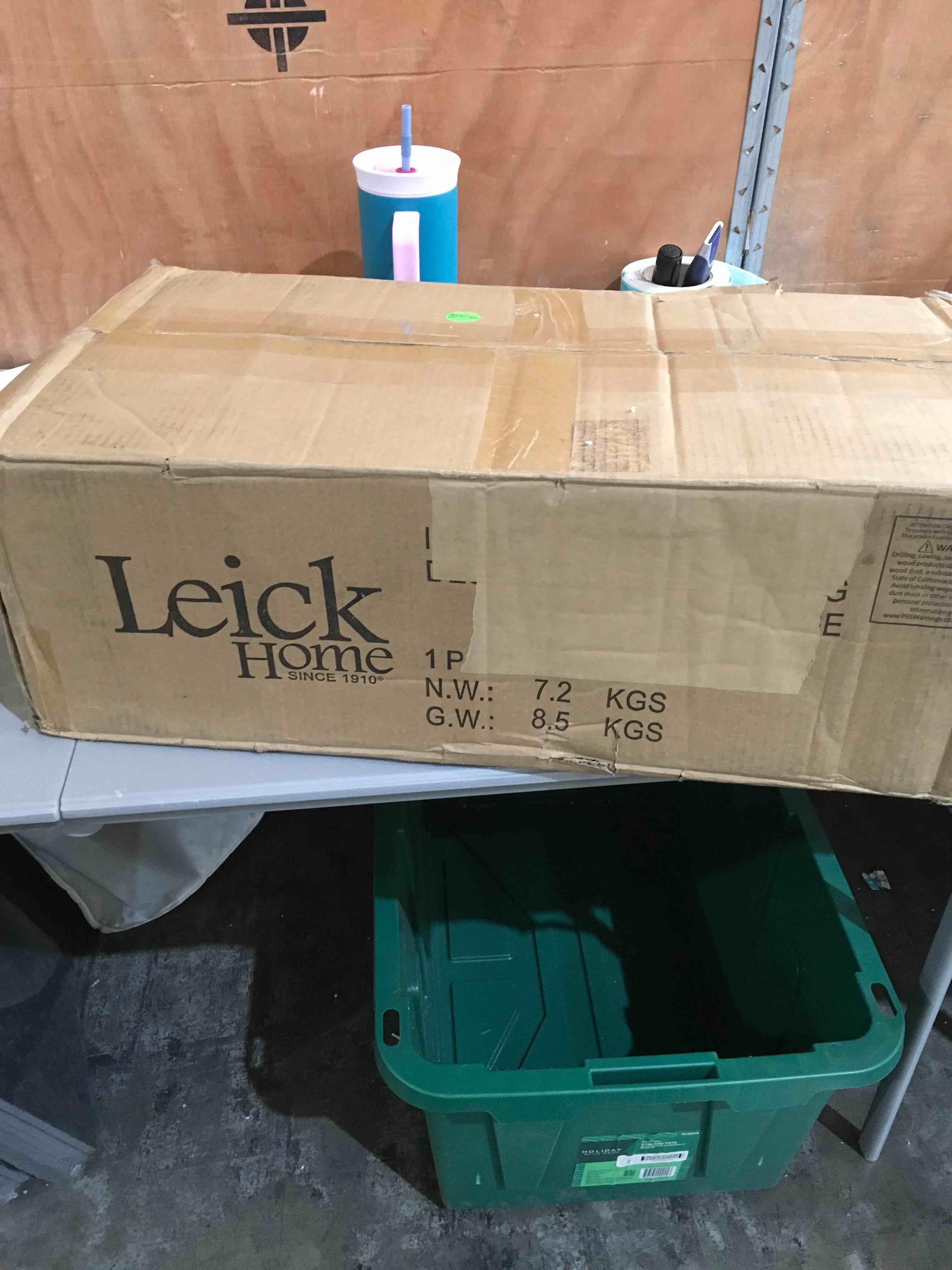 https://s3.amazonaws.com/lotting-images-prod/bidfta/BLU5451228_1713881284739.jpeg