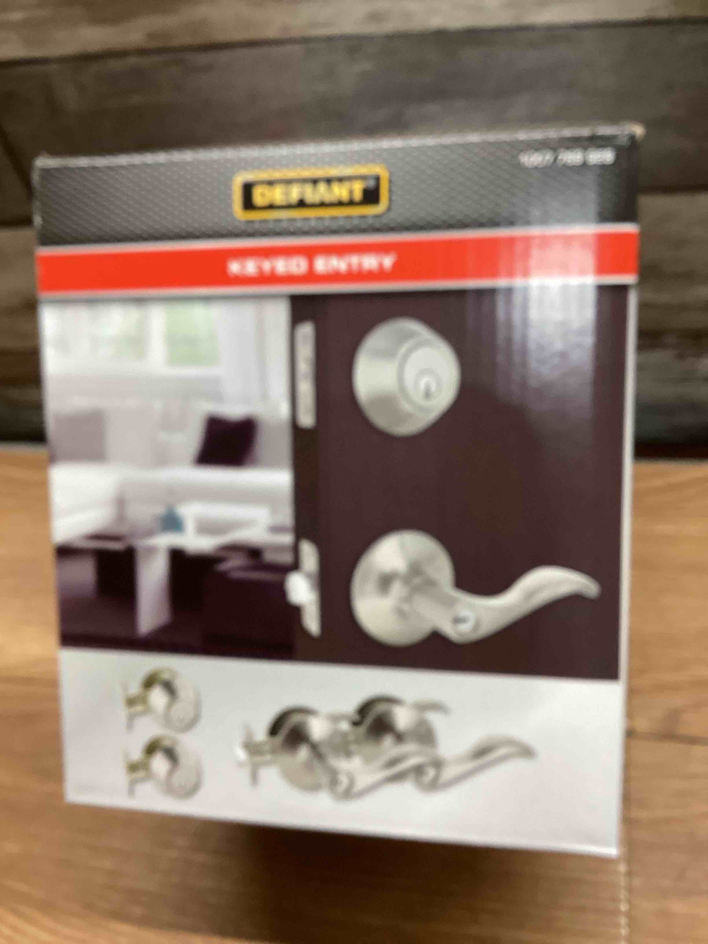 https://s3.amazonaws.com/lotting-images-prod/bidfta/BLU5451900_1708002498409.jpeg