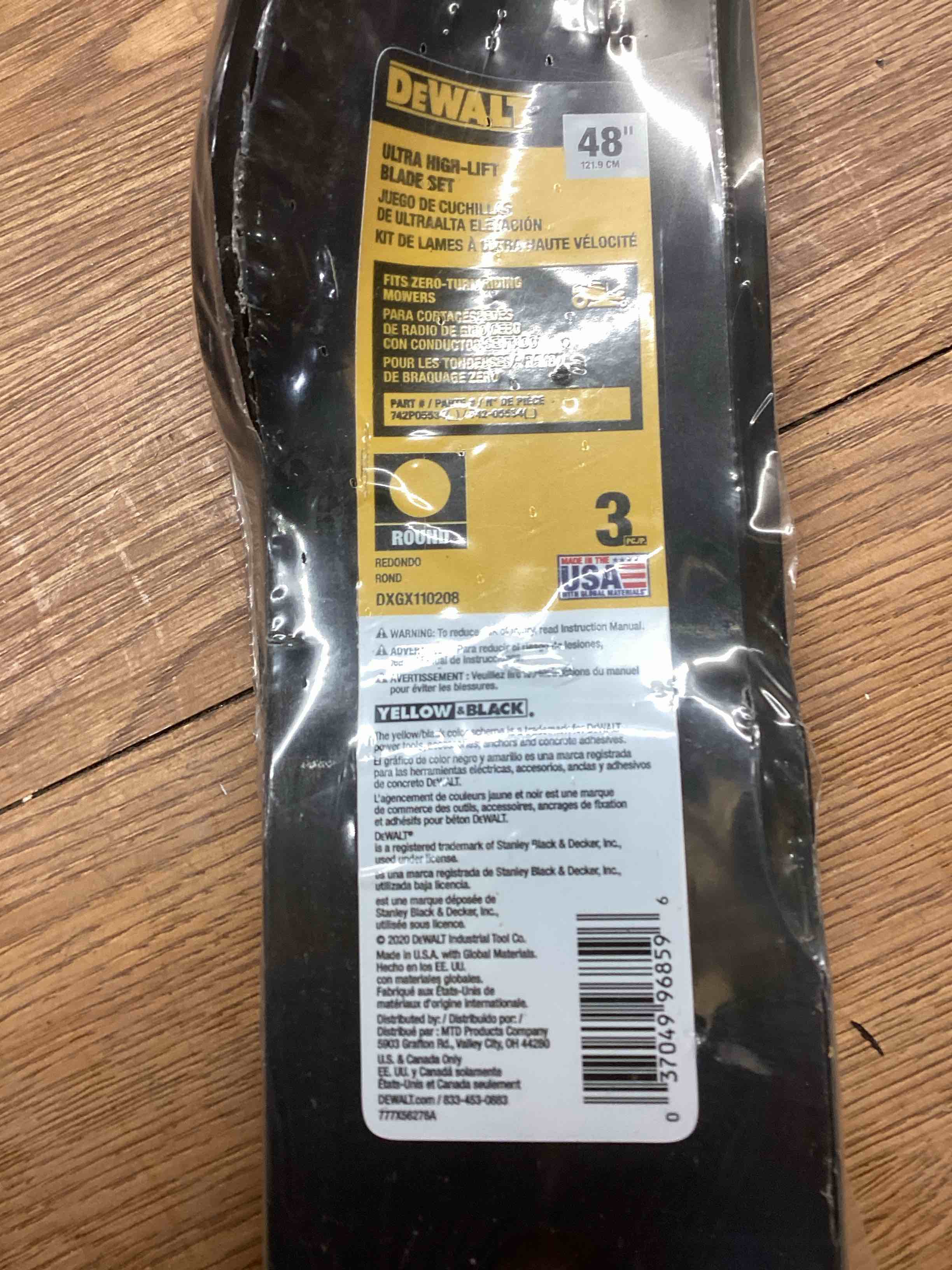 https://s3.amazonaws.com/lotting-images-prod/bidfta/BLU5451972_1708015884983.jpeg