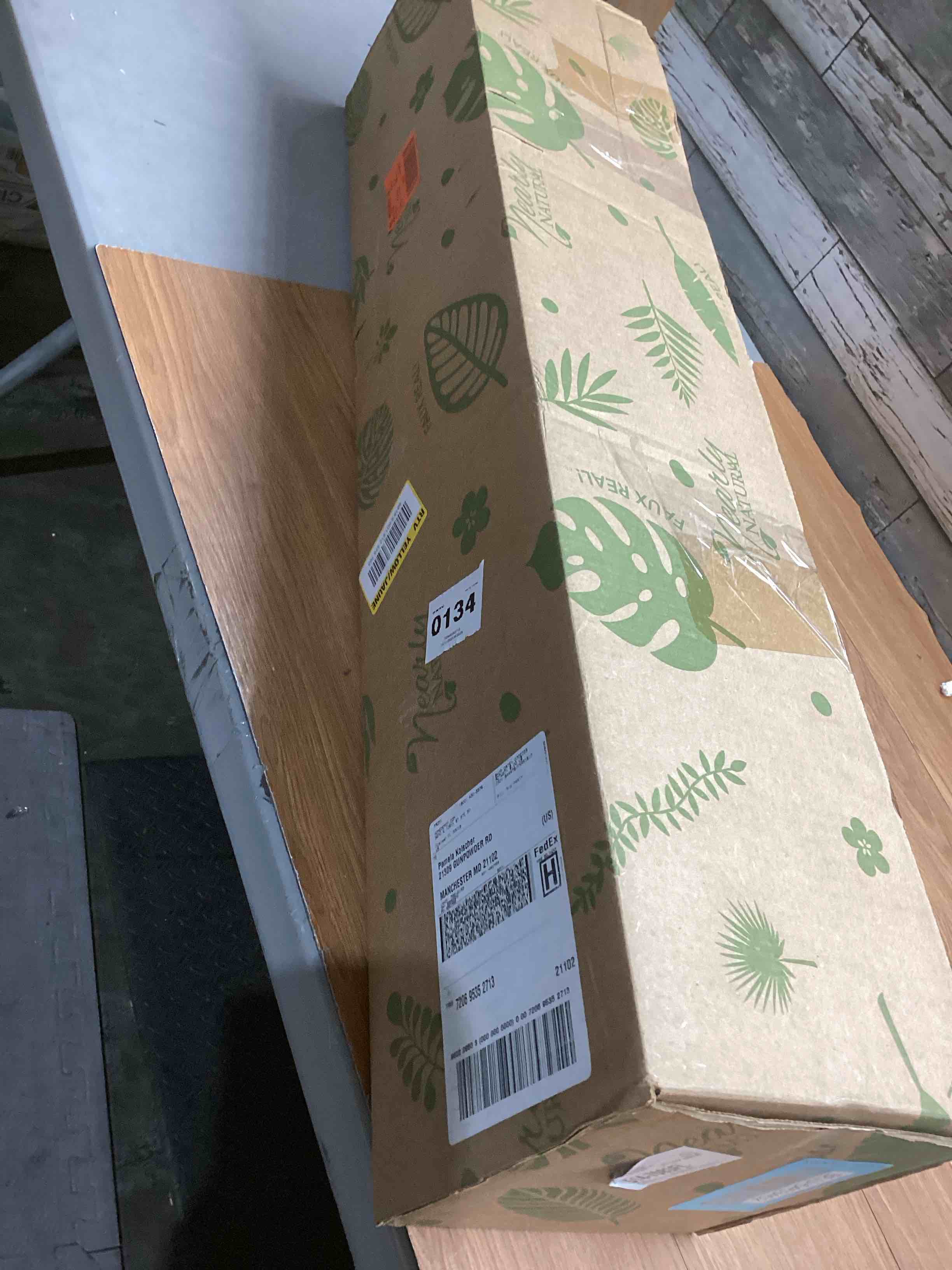 https://s3.amazonaws.com/lotting-images-prod/bidfta/BLU5453452_1706213877884.jpeg