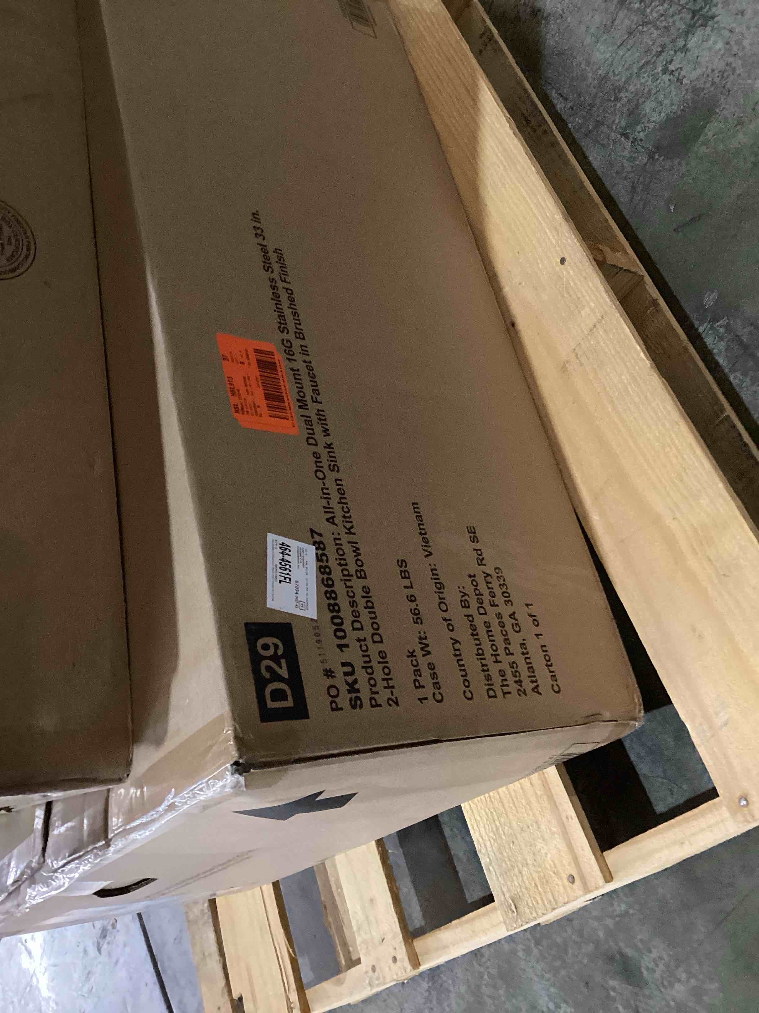 https://s3.amazonaws.com/lotting-images-prod/bidfta/BLU5455062_1709145966911.jpeg