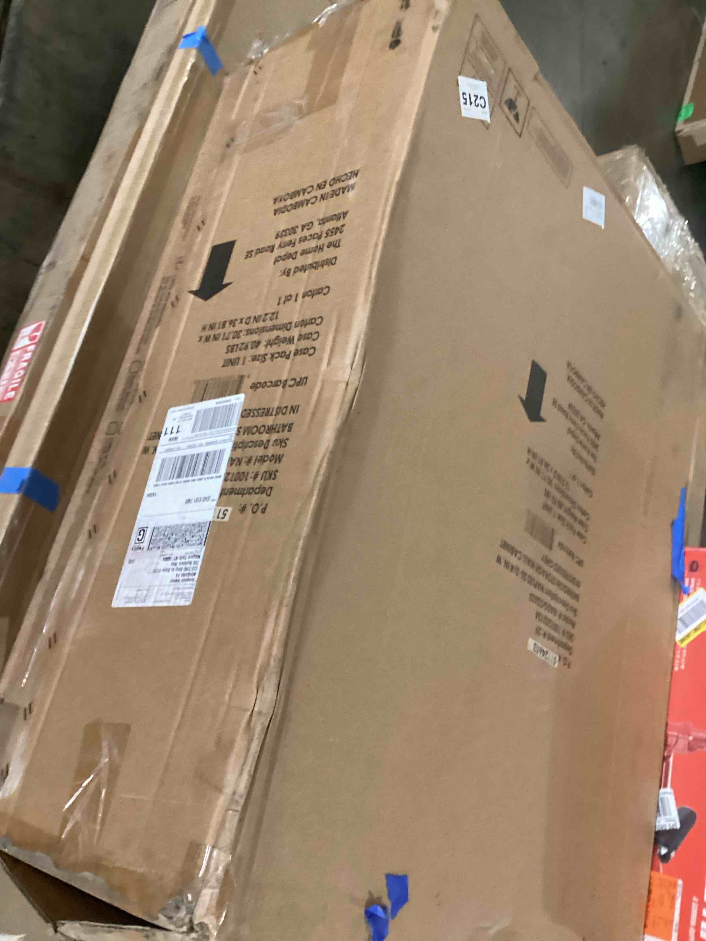 https://s3.amazonaws.com/lotting-images-prod/bidfta/BLU5455242_1709148125709.jpeg