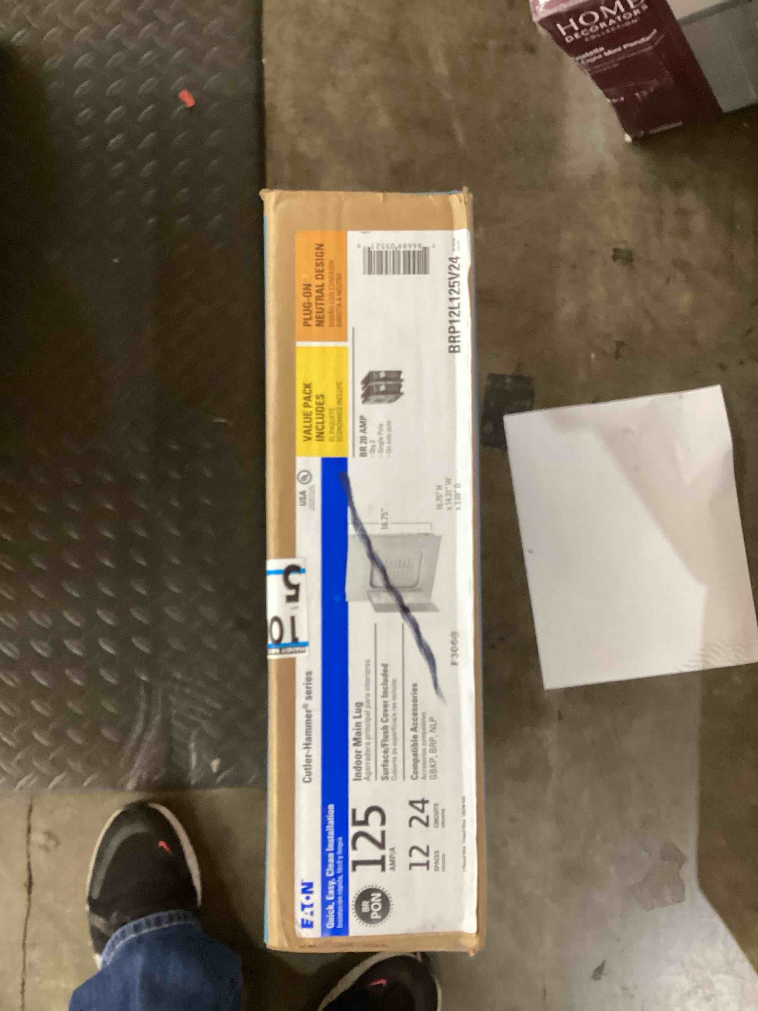 https://s3.amazonaws.com/lotting-images-prod/bidfta/BLU5455517_1709570906257.jpeg