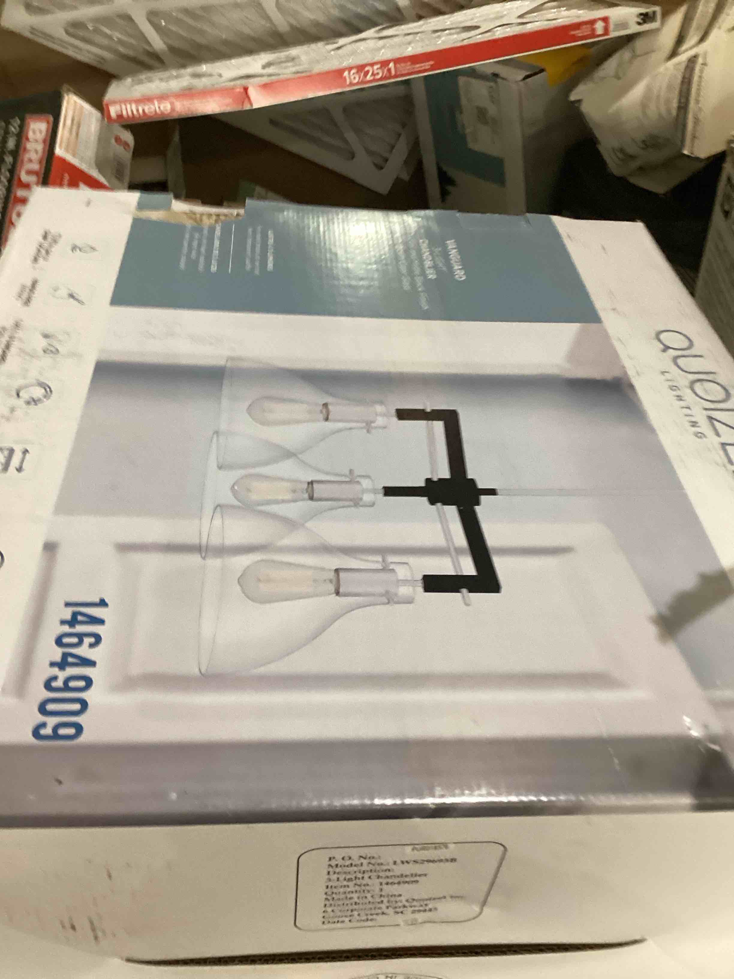 https://s3.amazonaws.com/lotting-images-prod/bidfta/BLU5455749_1709836625433.jpeg