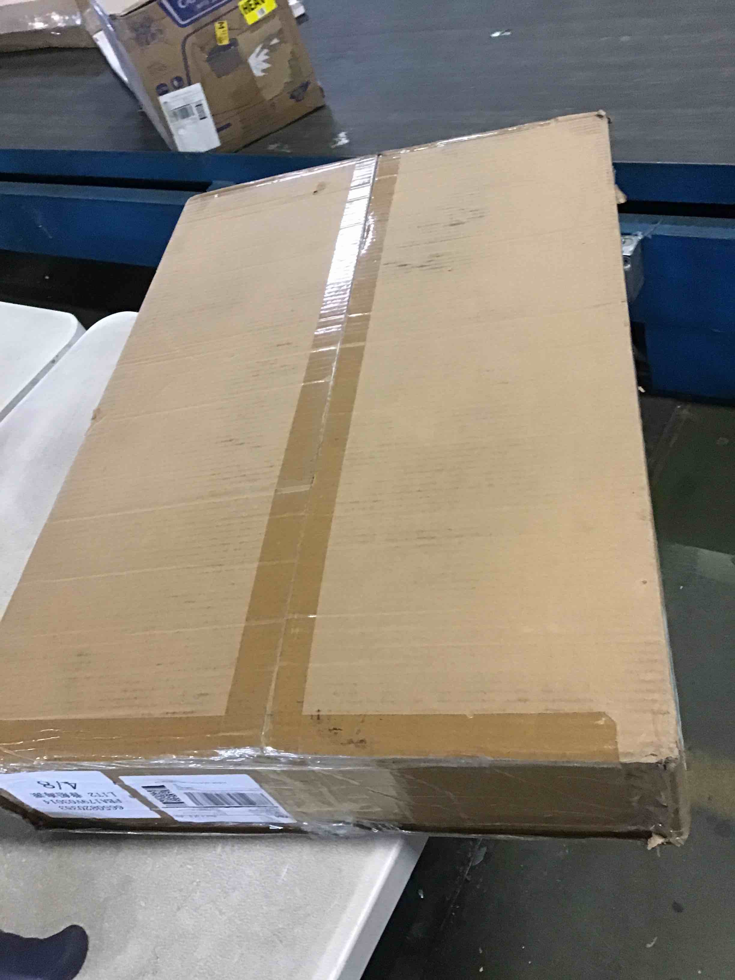 https://s3.amazonaws.com/lotting-images-prod/bidfta/BLU5456860_1698936107983.jpeg
