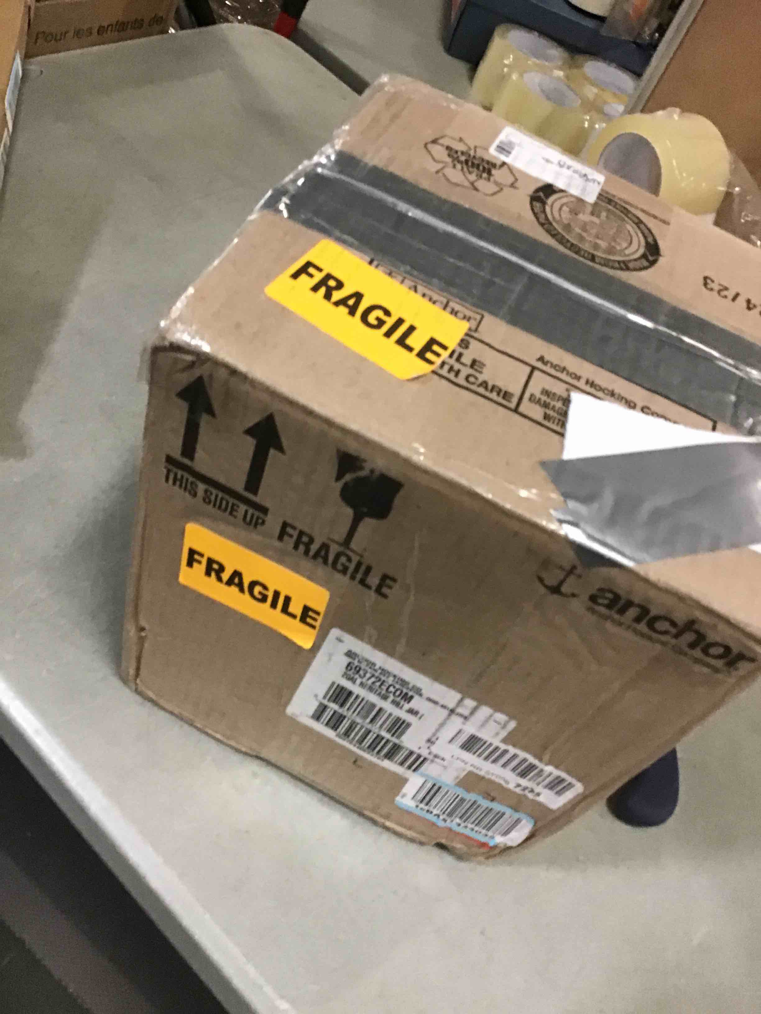 https://s3.amazonaws.com/lotting-images-prod/bidfta/BLU5457469_1698246175204.jpeg