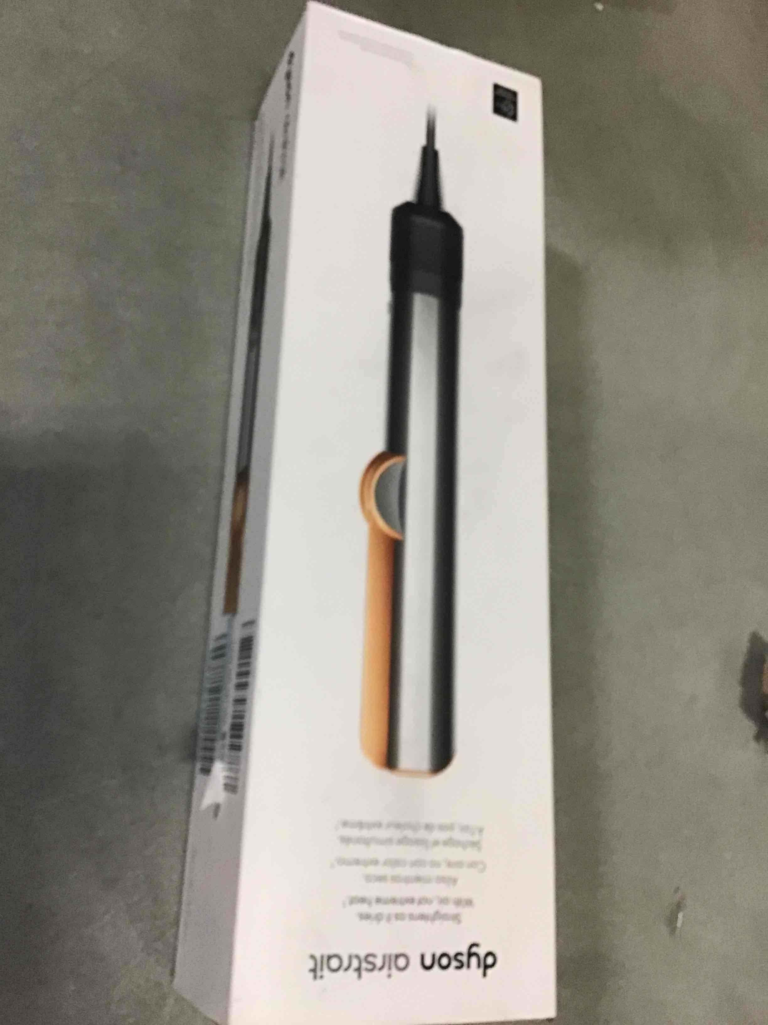https://s3.amazonaws.com/lotting-images-prod/bidfta/BLU5457487_1698247803963.jpeg