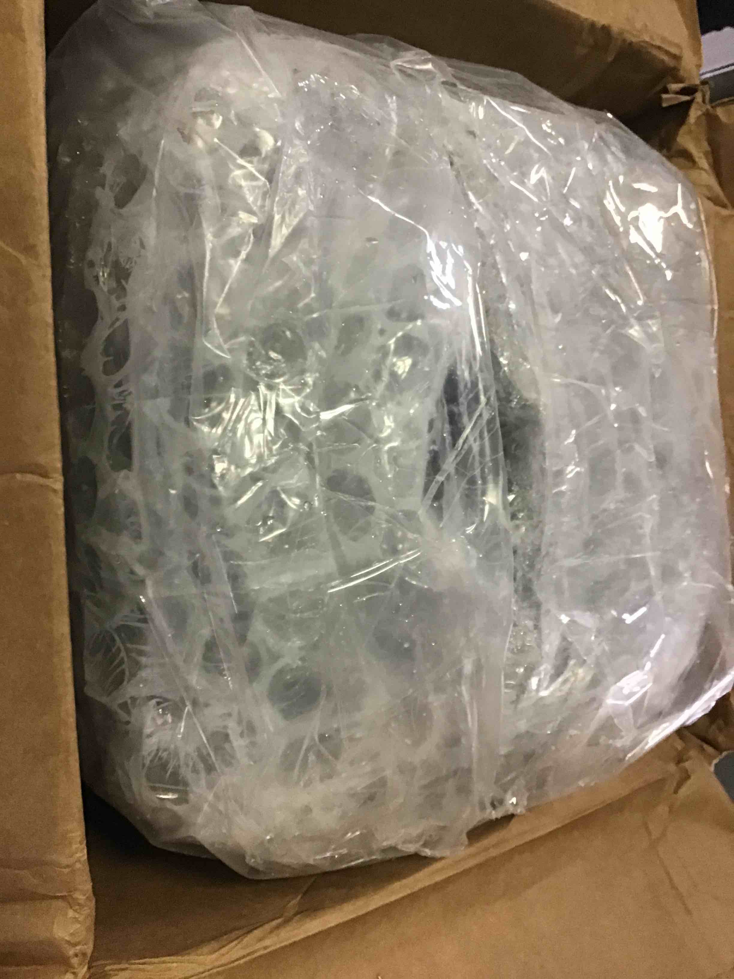 https://s3.amazonaws.com/lotting-images-prod/bidfta/BLU5457829_1698348209712.jpeg