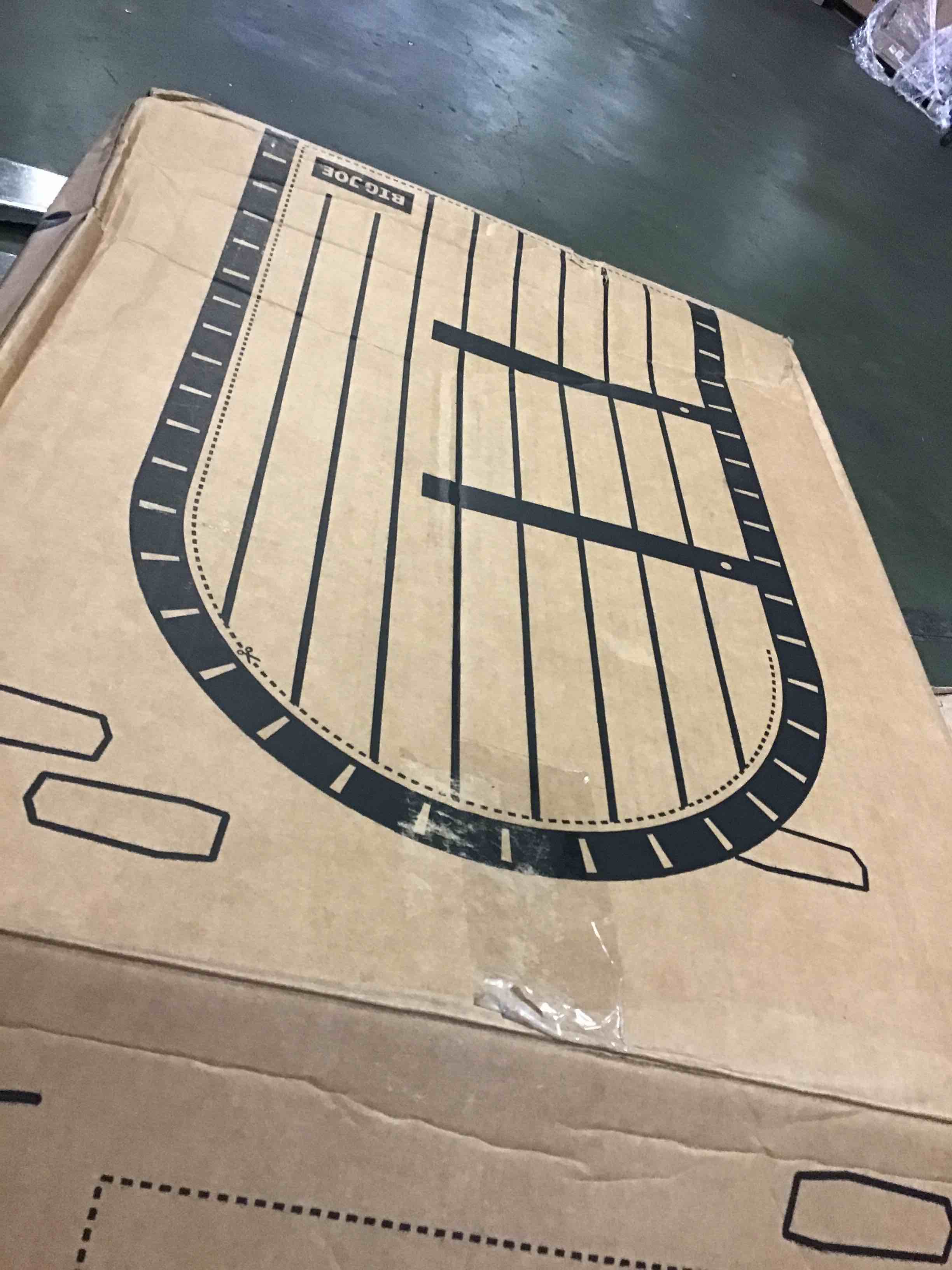 https://s3.amazonaws.com/lotting-images-prod/bidfta/BLU5457837_1698349808092.jpeg