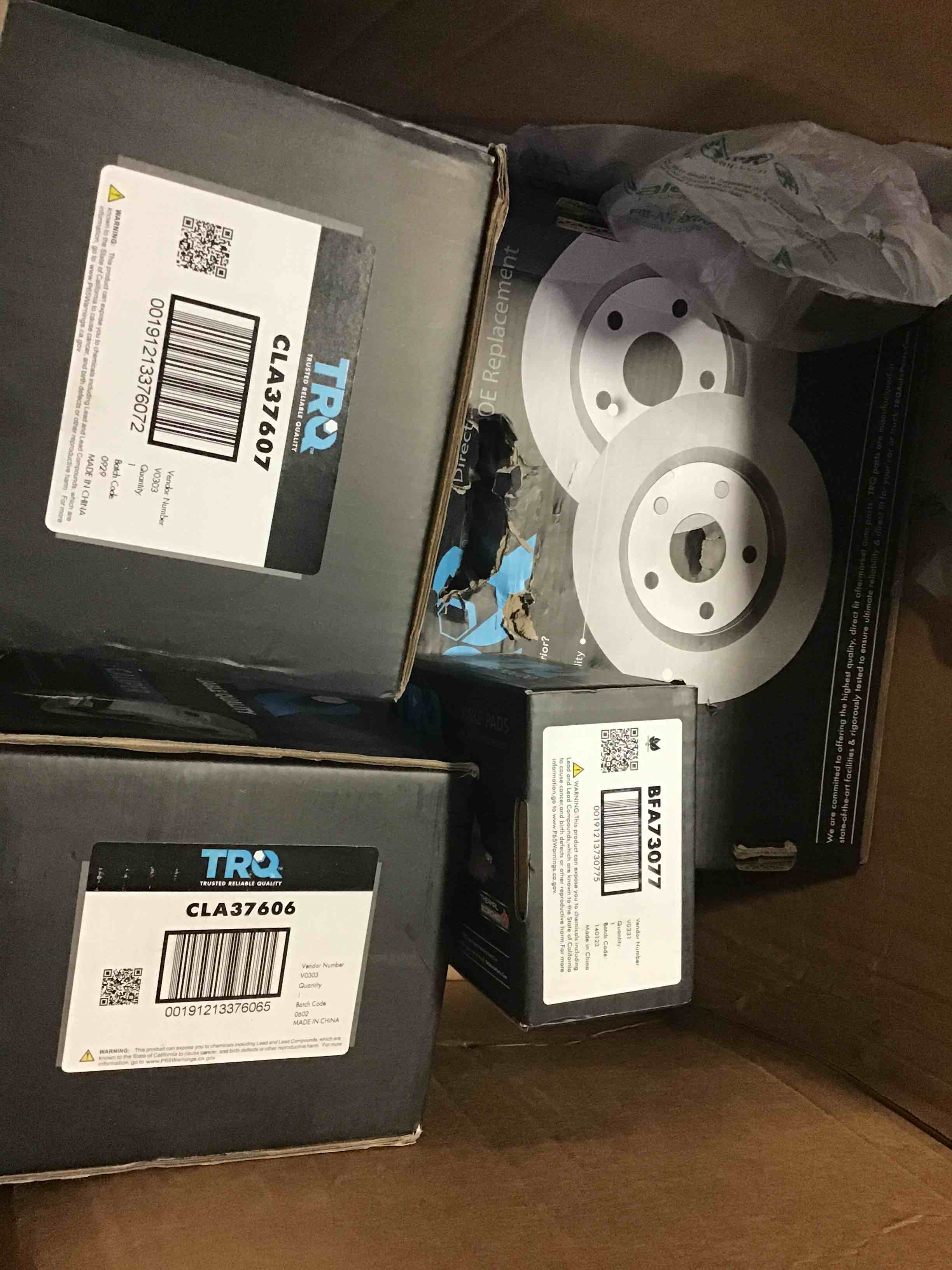 https://s3.amazonaws.com/lotting-images-prod/bidfta/BLU5457844_1698351081082.jpeg