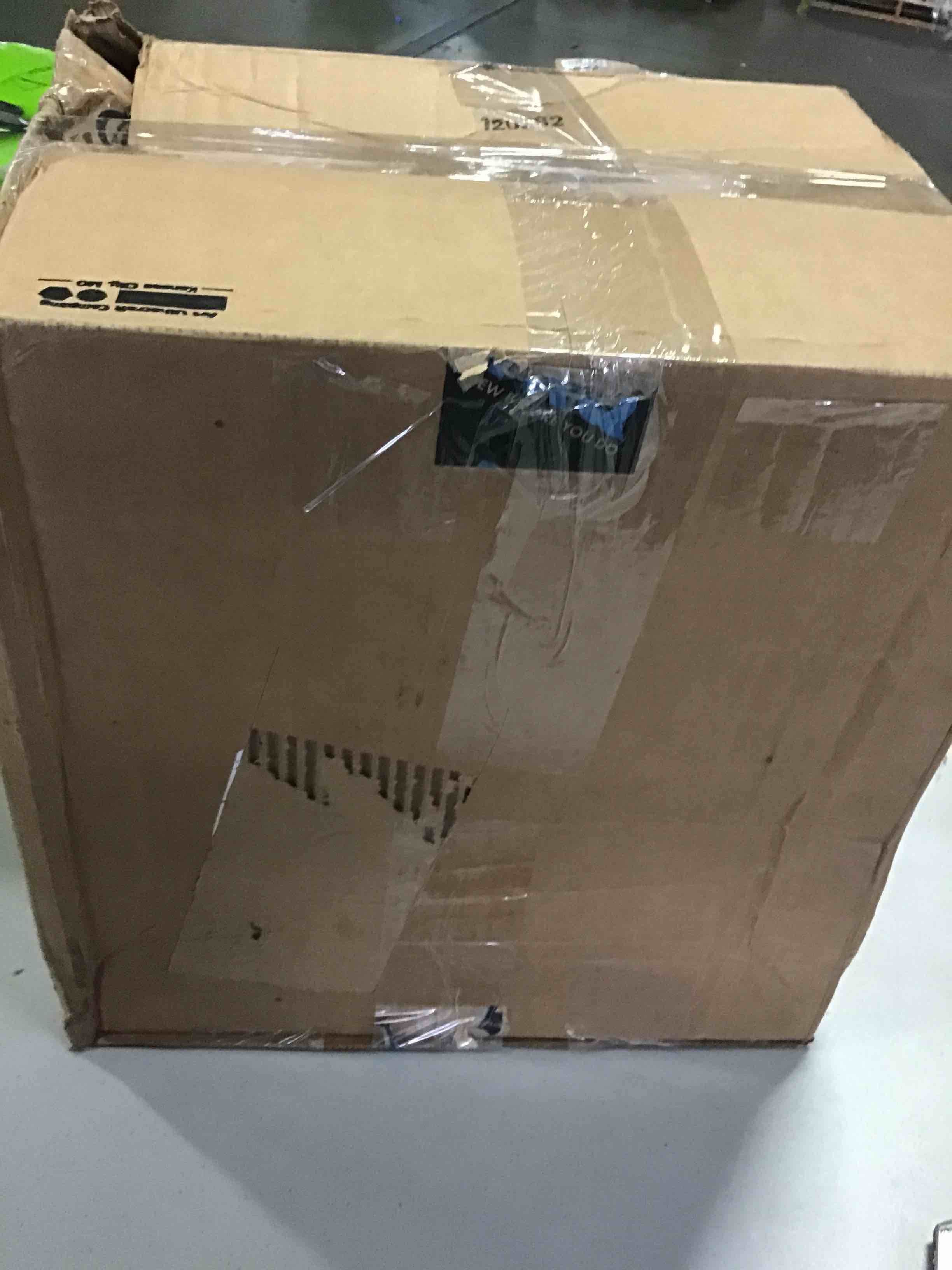 https://s3.amazonaws.com/lotting-images-prod/bidfta/BLU5457844_1698351108930.jpeg