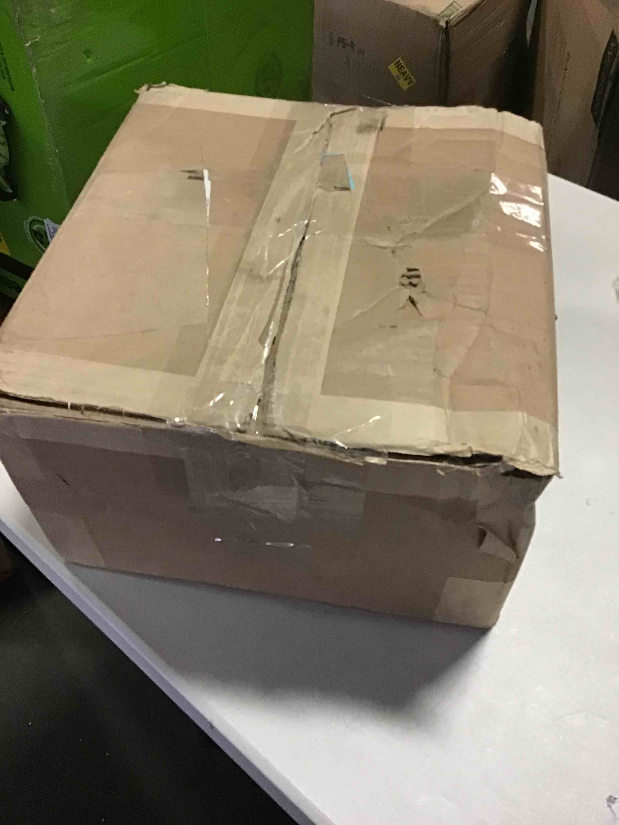 https://s3.amazonaws.com/lotting-images-prod/bidfta/BLU5457870_1698412859509.jpeg