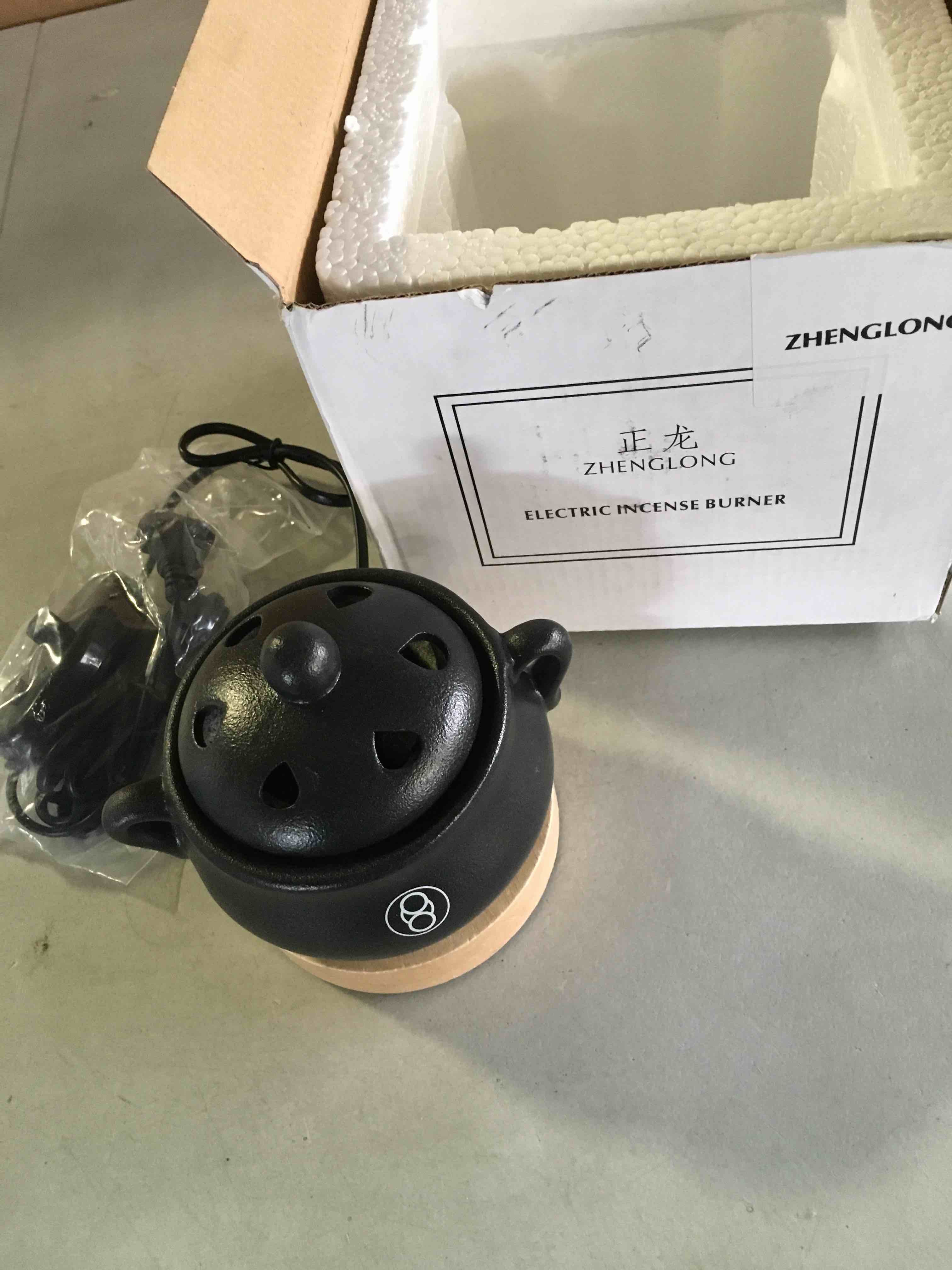 https://s3.amazonaws.com/lotting-images-prod/bidfta/BLU5458061_1698695869866.jpeg