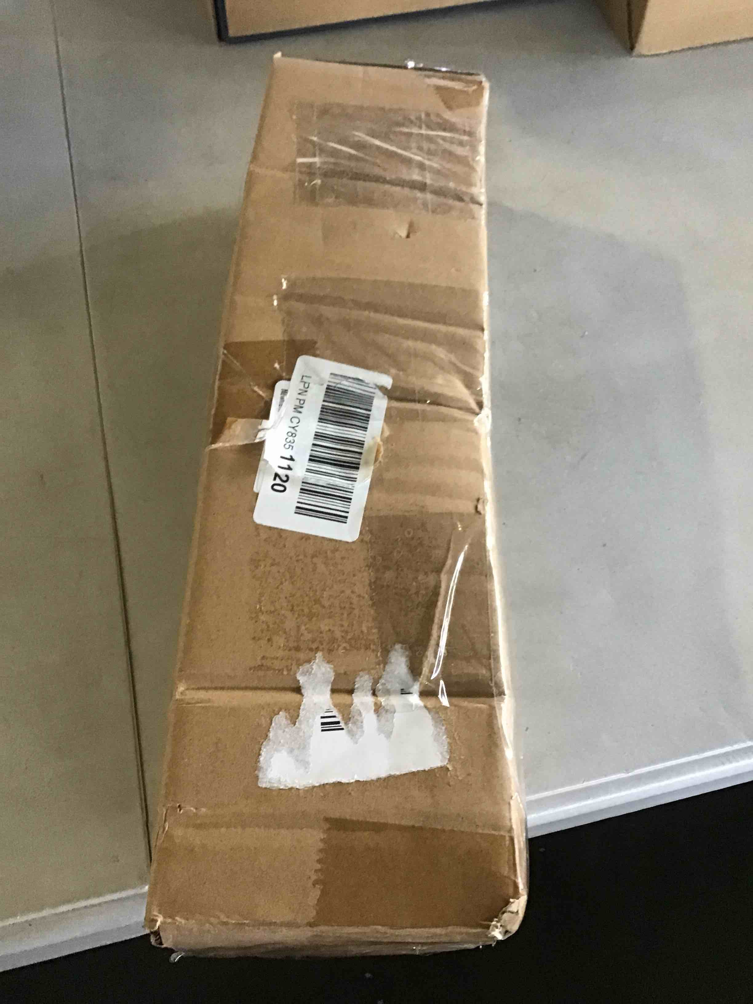 https://s3.amazonaws.com/lotting-images-prod/bidfta/BLU5458173_1698781428312.jpeg