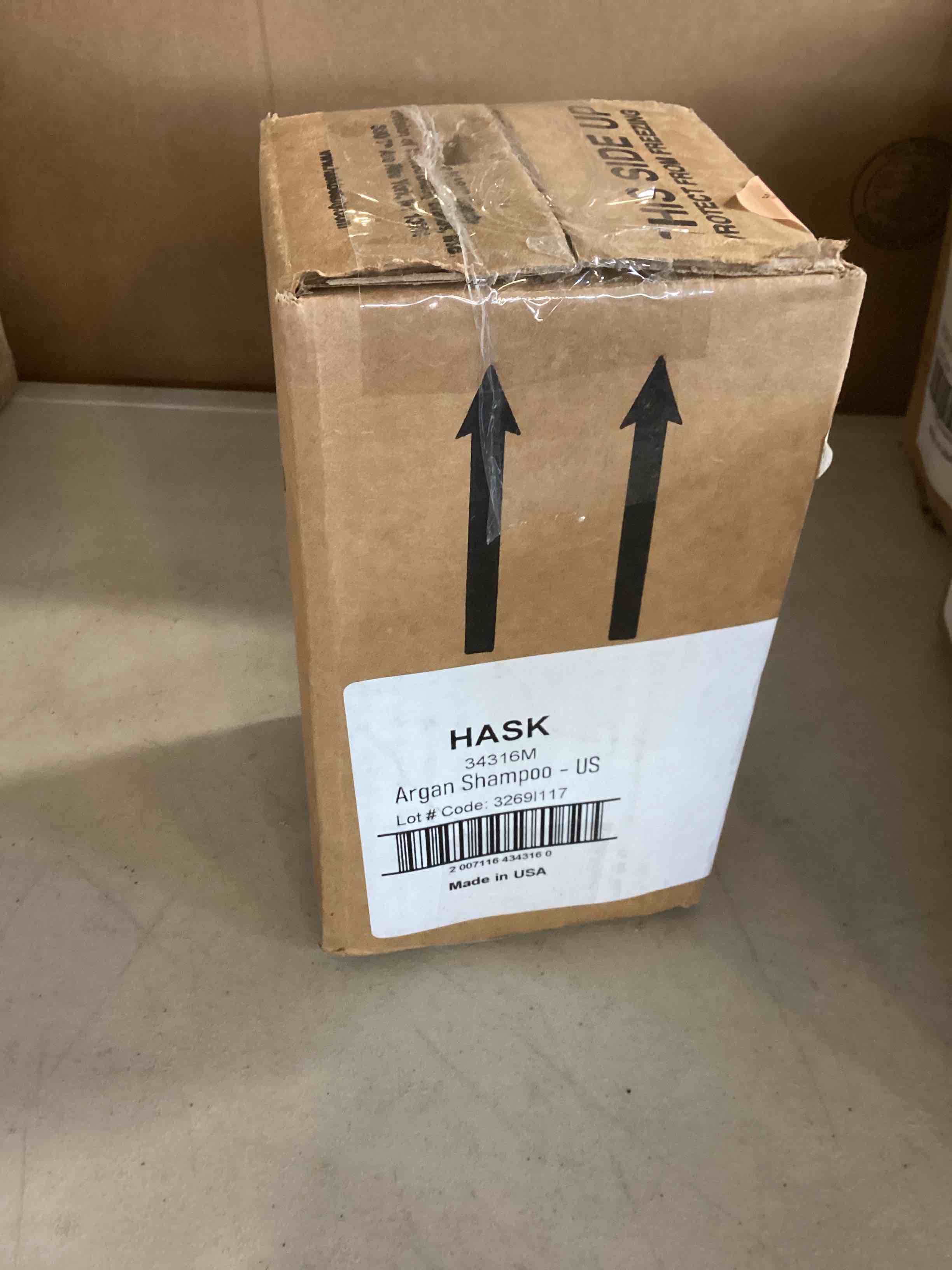 https://s3.amazonaws.com/lotting-images-prod/bidfta/BLU5458891_1699559657182.jpeg
