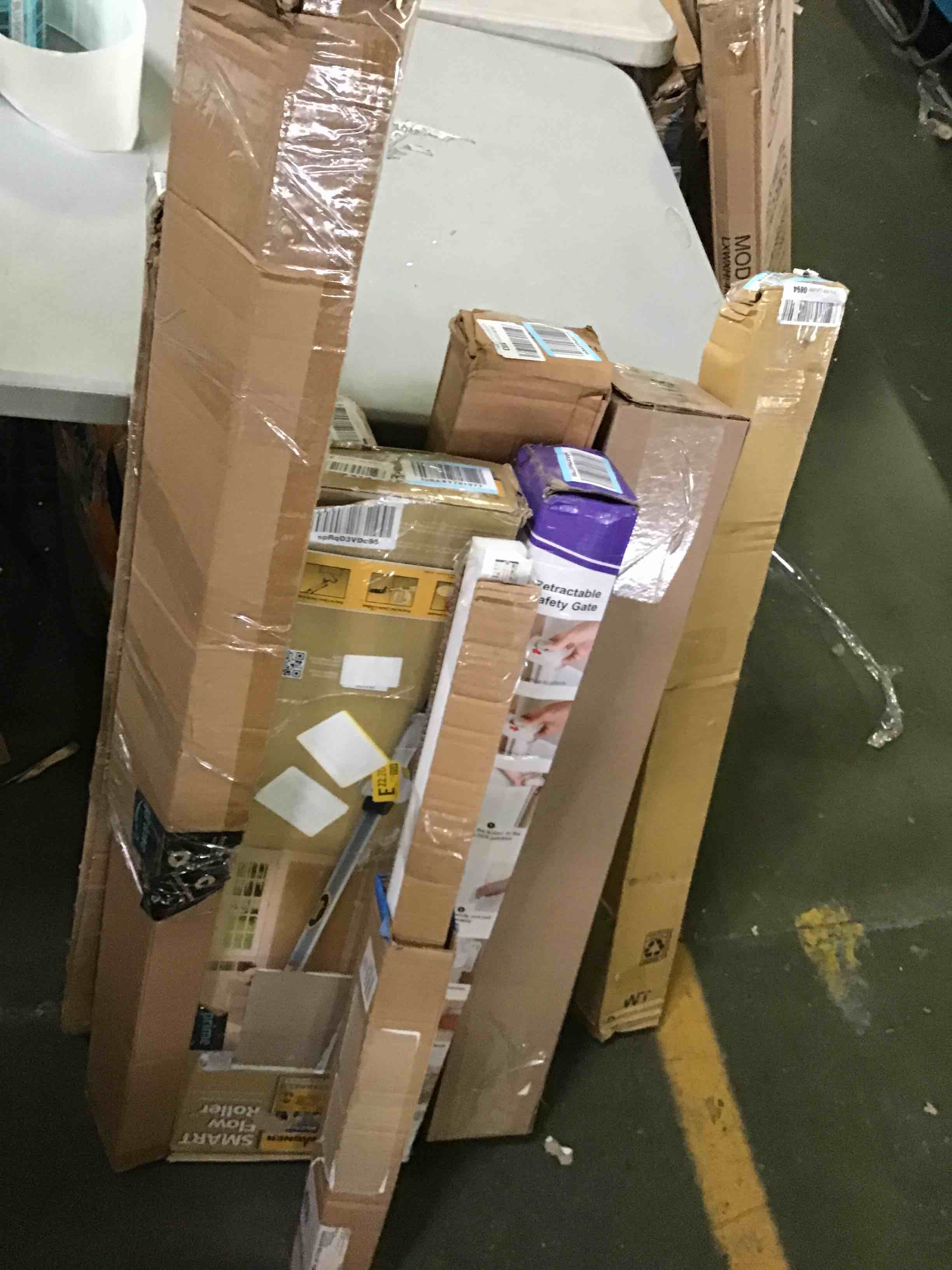 https://s3.amazonaws.com/lotting-images-prod/bidfta/BLU5459313_1698250501834.jpeg