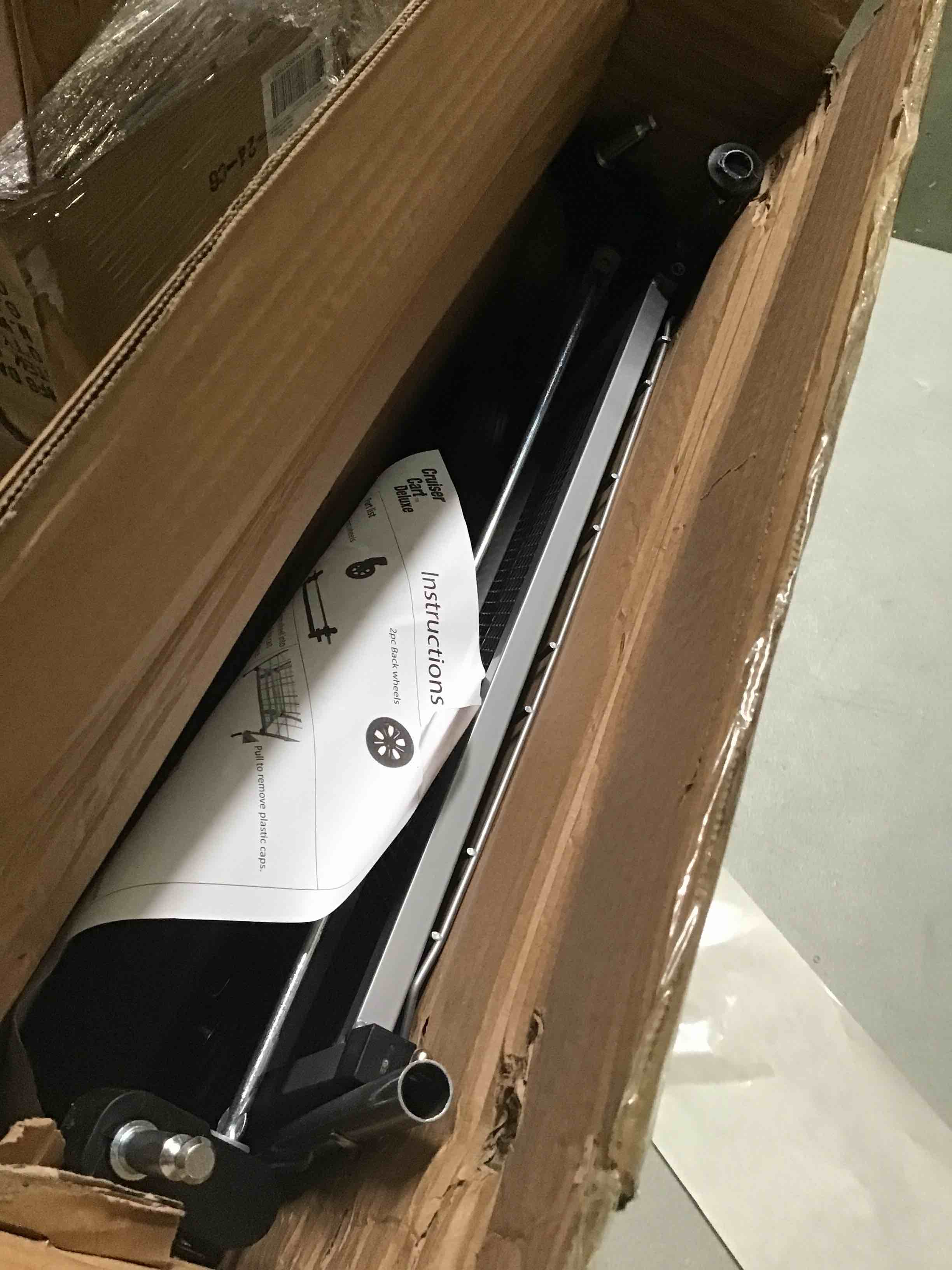 https://s3.amazonaws.com/lotting-images-prod/bidfta/BLU5459480_1698338128347.jpeg