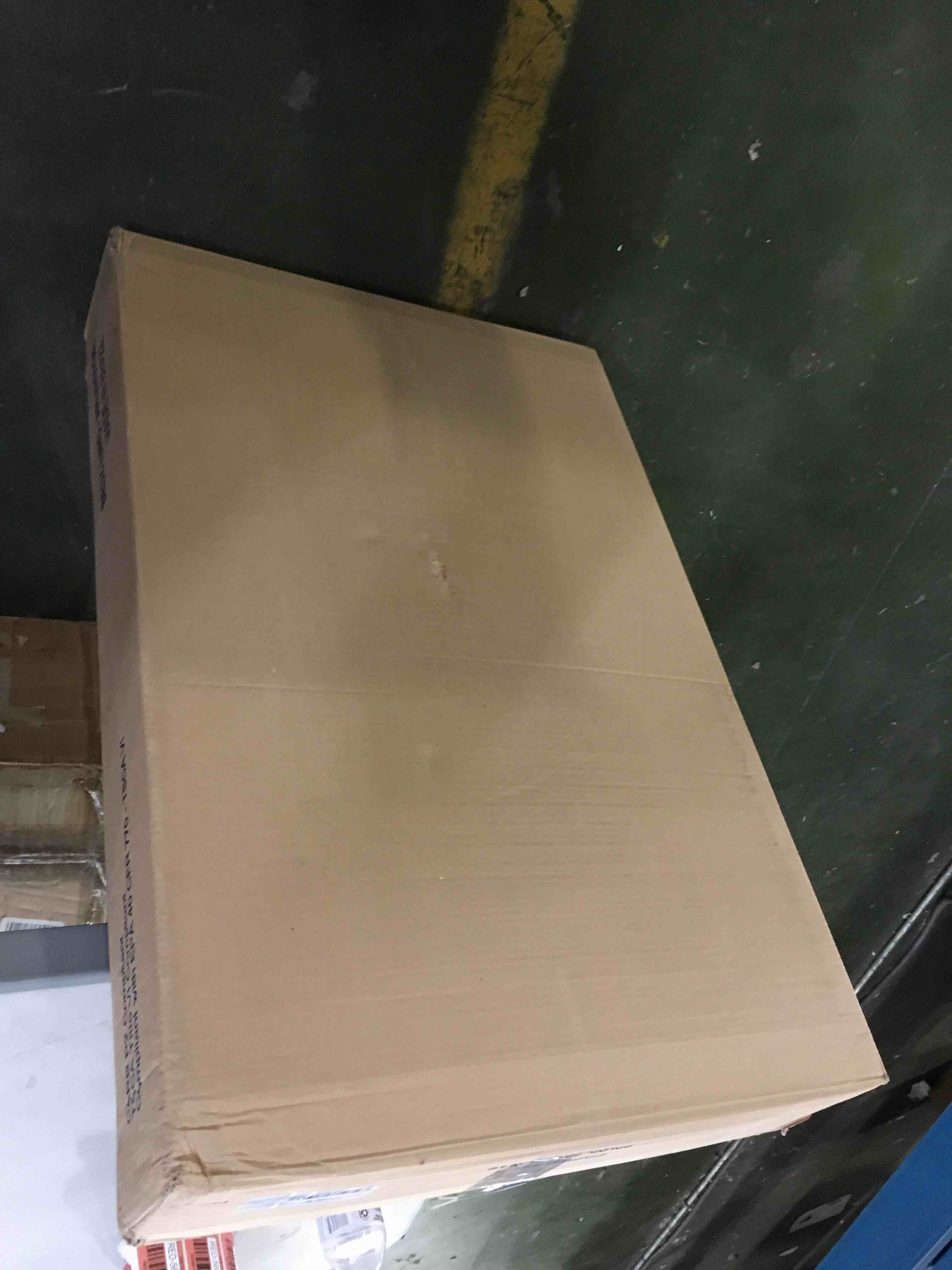 https://s3.amazonaws.com/lotting-images-prod/bidfta/BLU5459590_1698418821602.jpeg