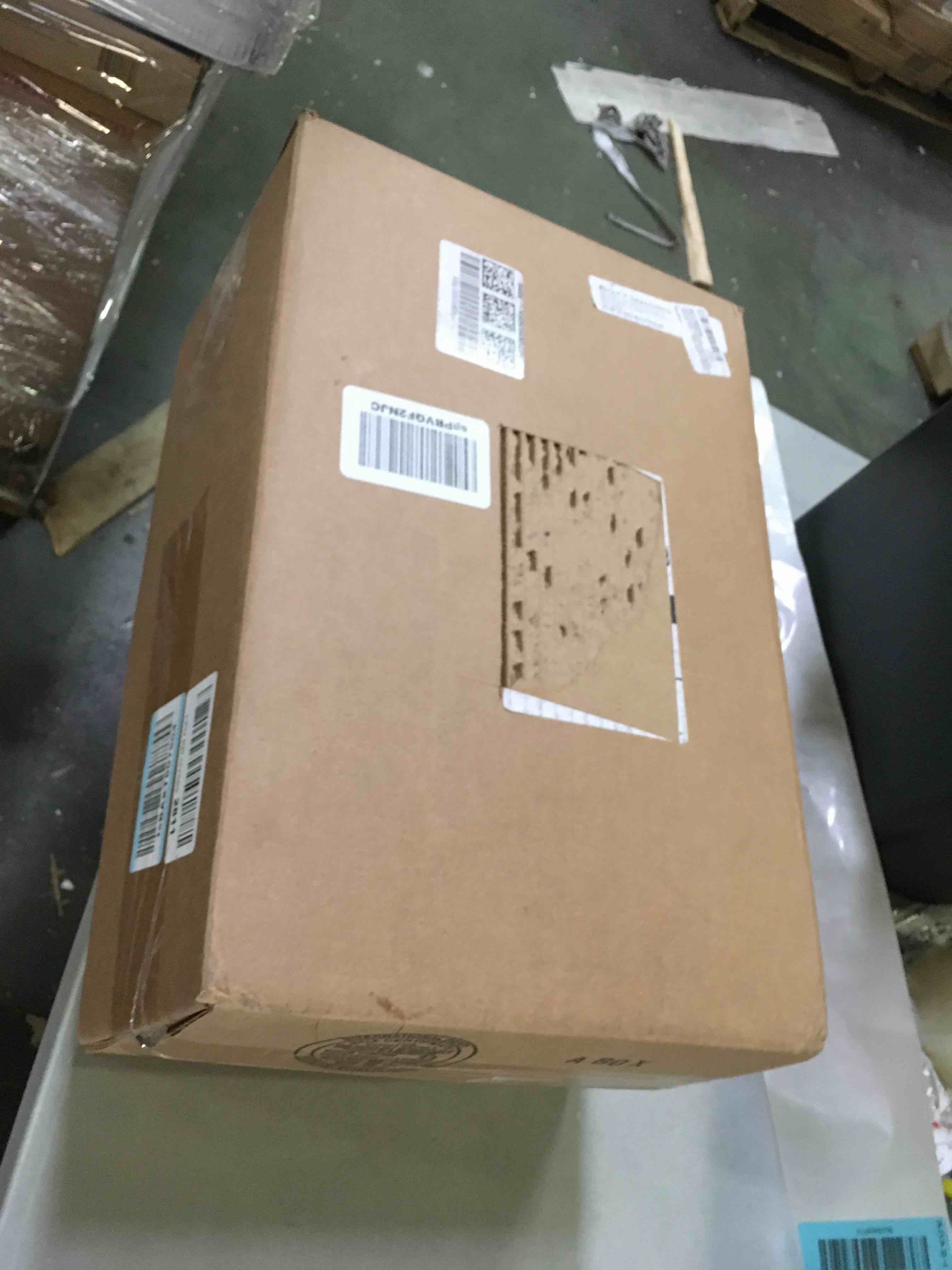 https://s3.amazonaws.com/lotting-images-prod/bidfta/BLU5459713_1698436320200.jpeg