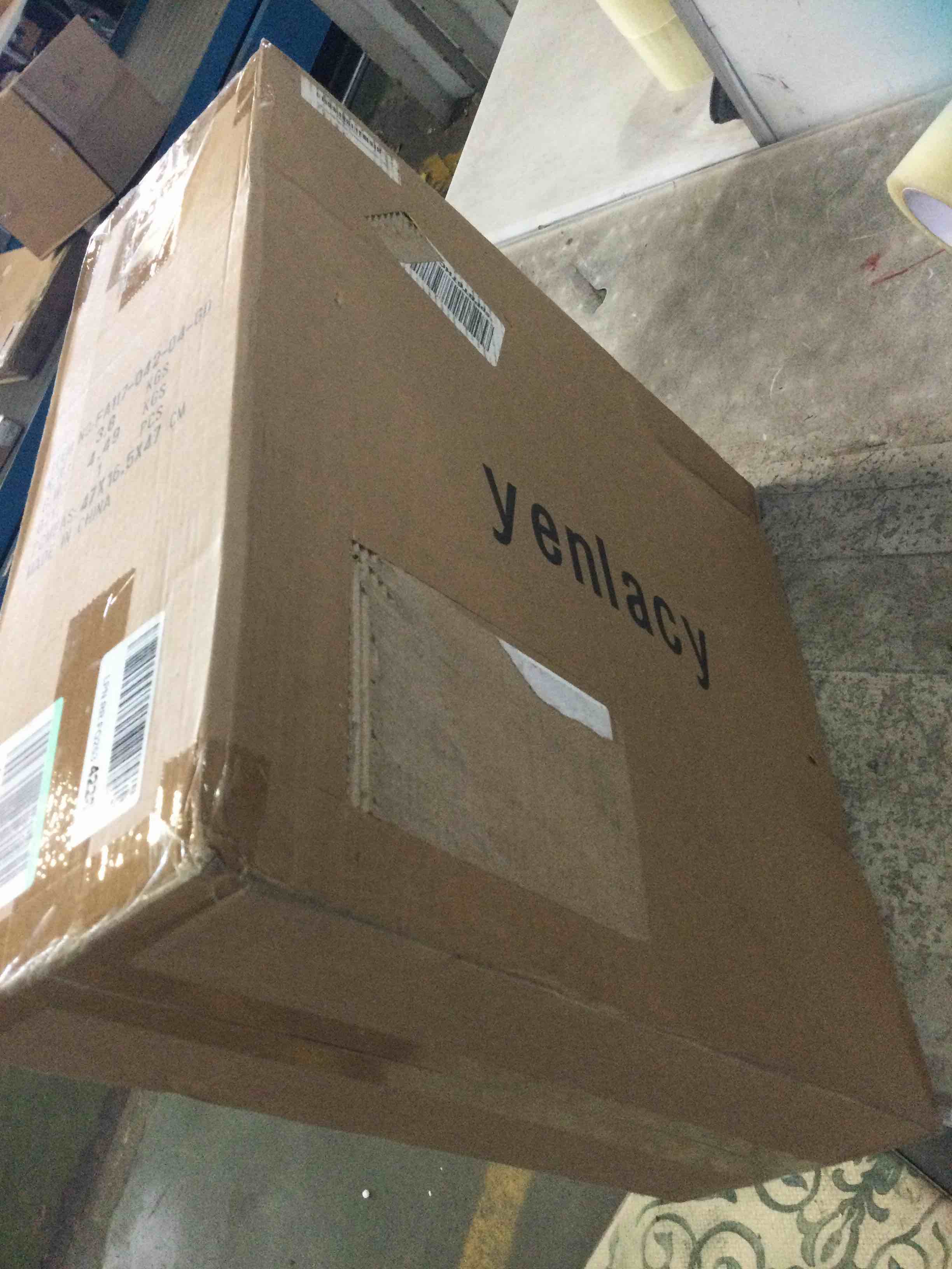https://s3.amazonaws.com/lotting-images-prod/bidfta/BLU5461162_1698776955178.jpeg