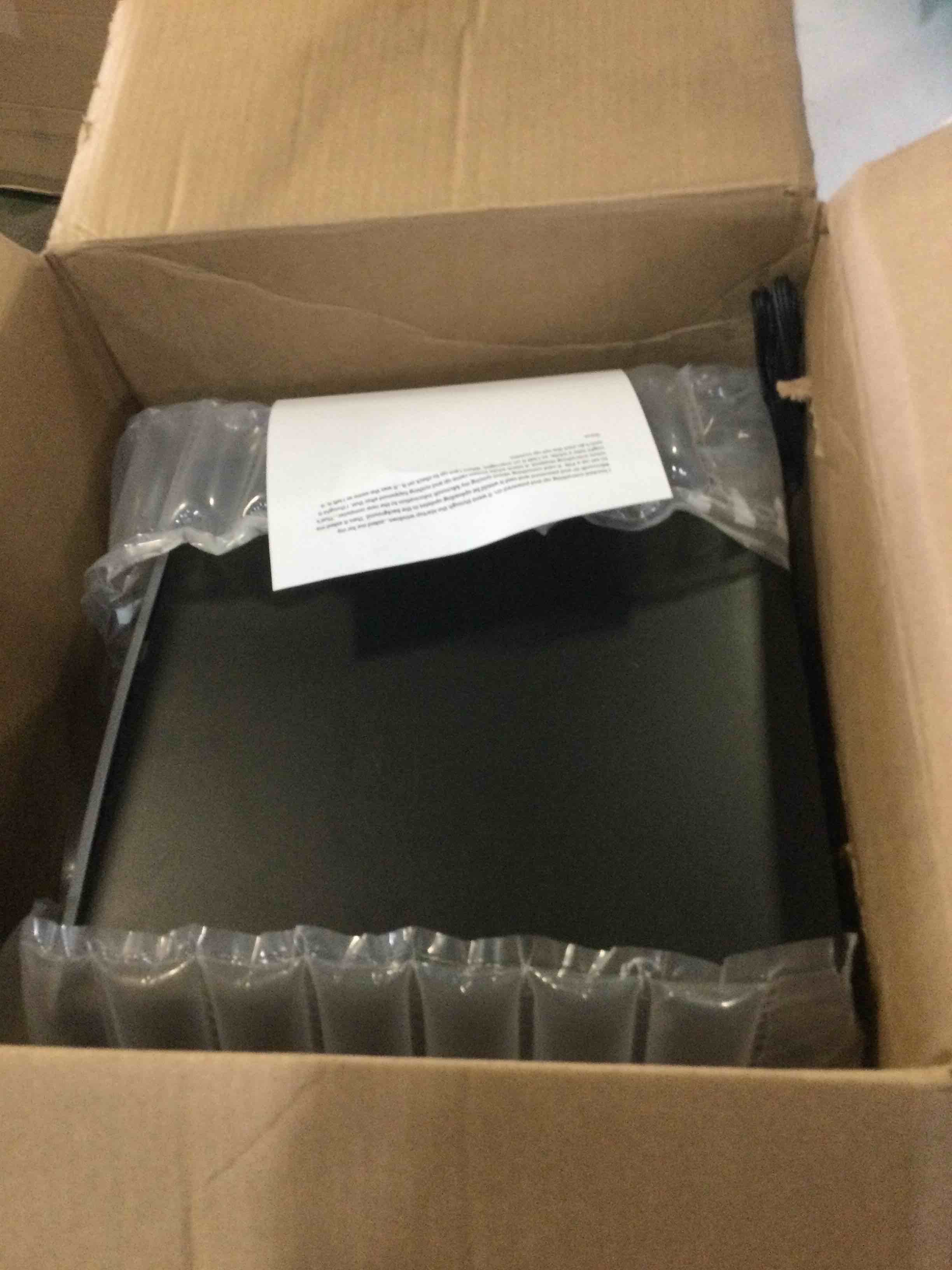 https://s3.amazonaws.com/lotting-images-prod/bidfta/BLU5461168_1698777704365.jpeg