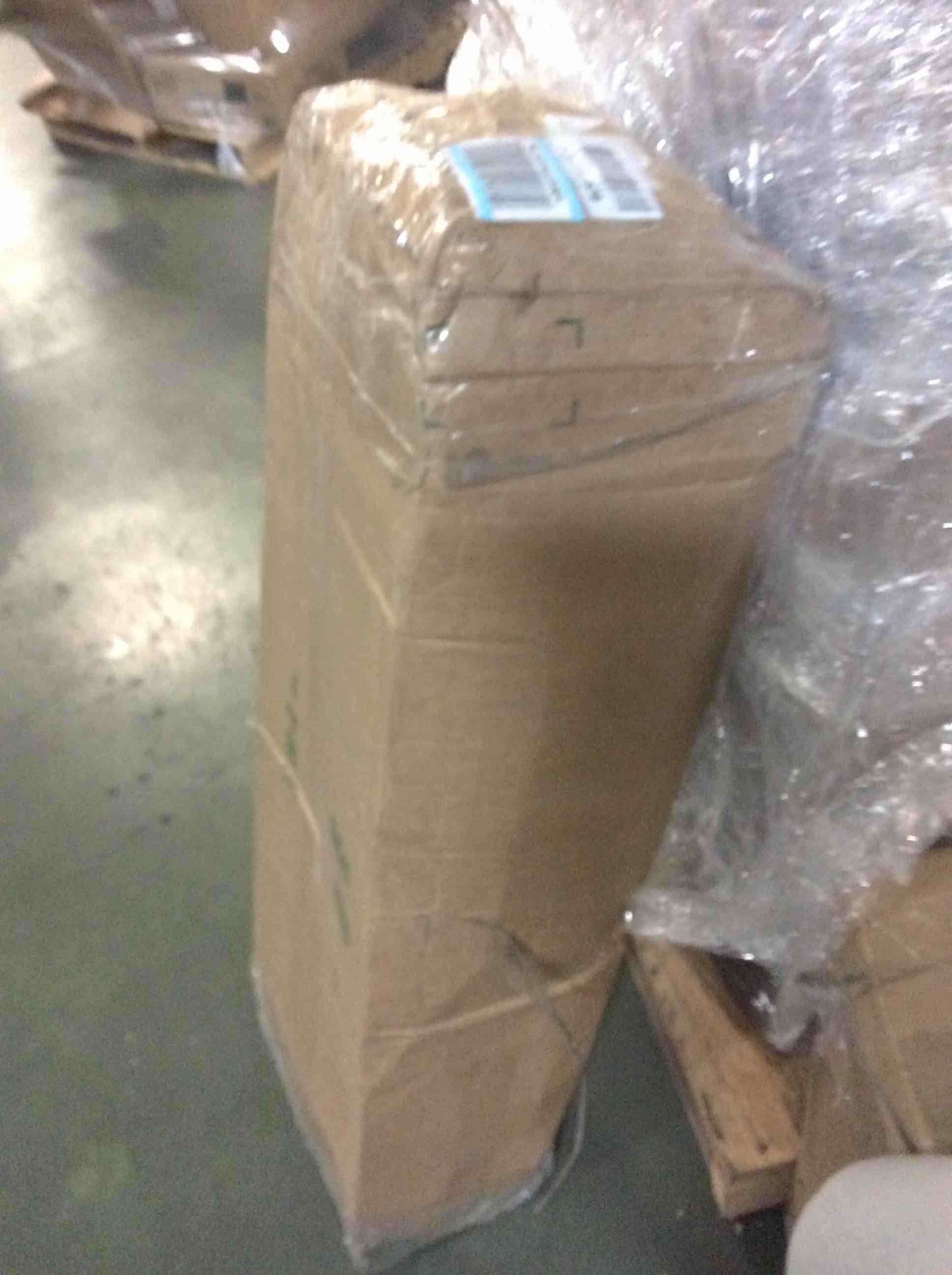 https://s3.amazonaws.com/lotting-images-prod/bidfta/BLU5461339_1698927376407.jpeg