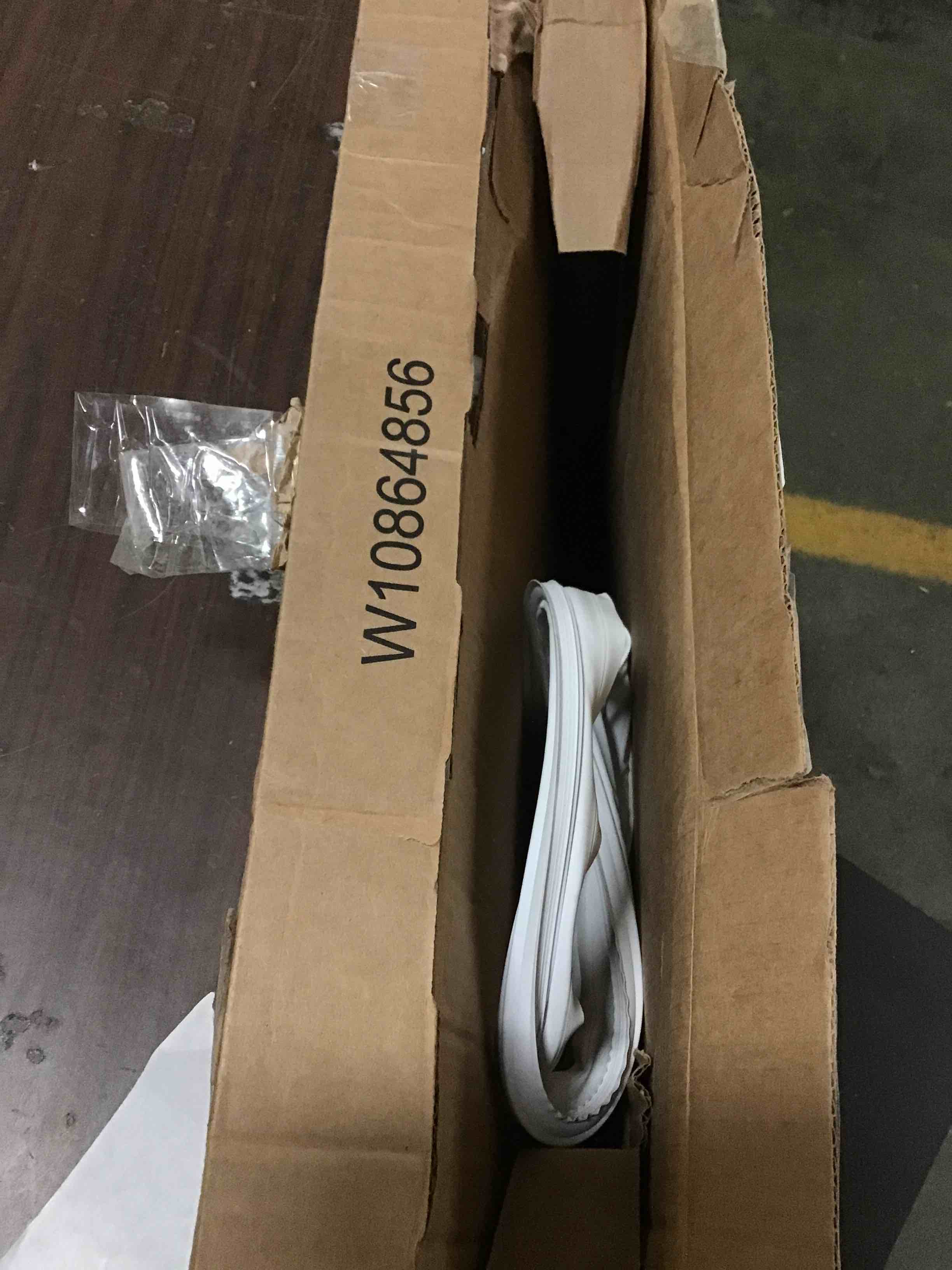 https://s3.amazonaws.com/lotting-images-prod/bidfta/BLU5461934_1699372346100.jpeg