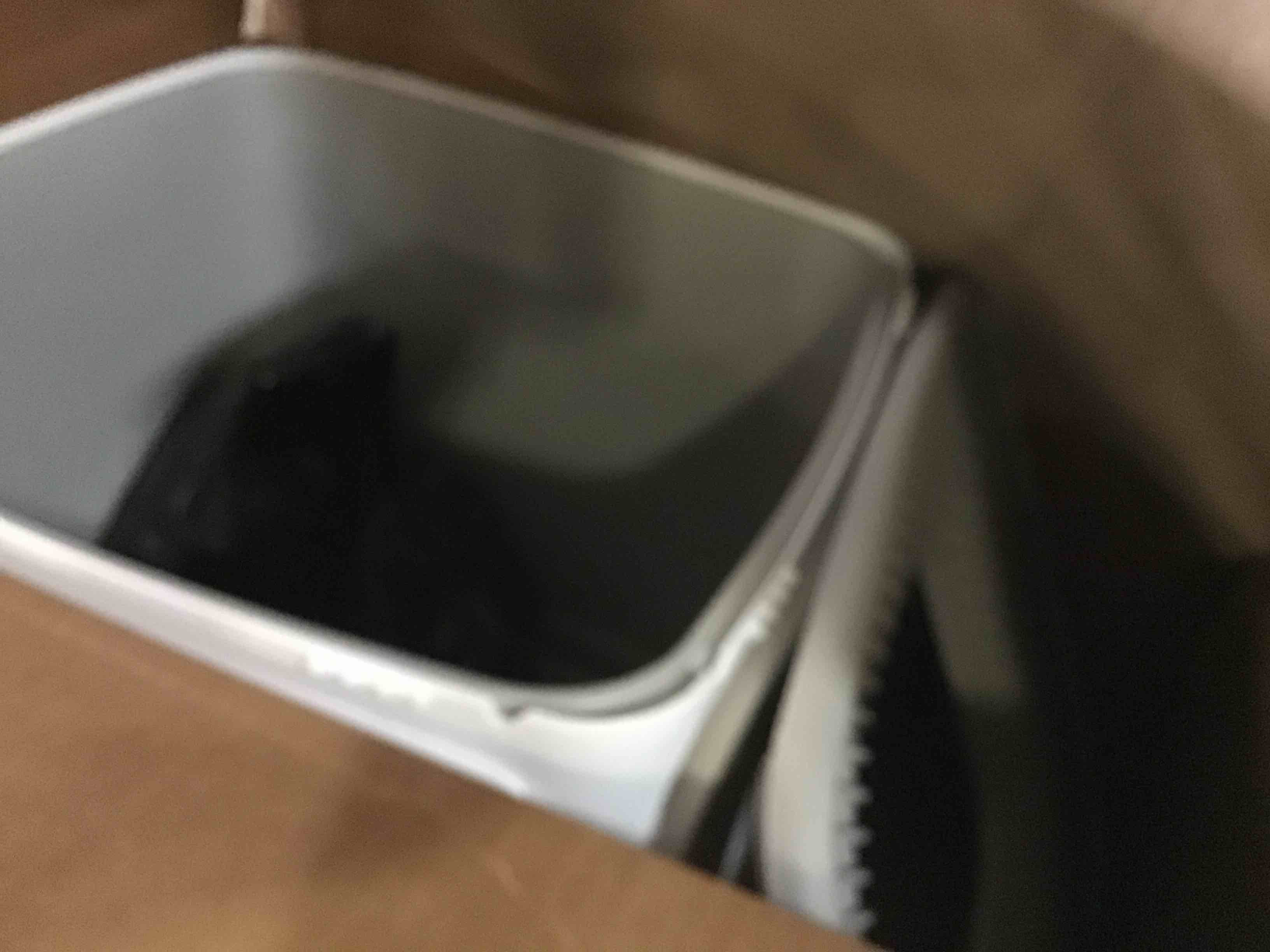 https://s3.amazonaws.com/lotting-images-prod/bidfta/BLU5462113_1698264418298.jpeg