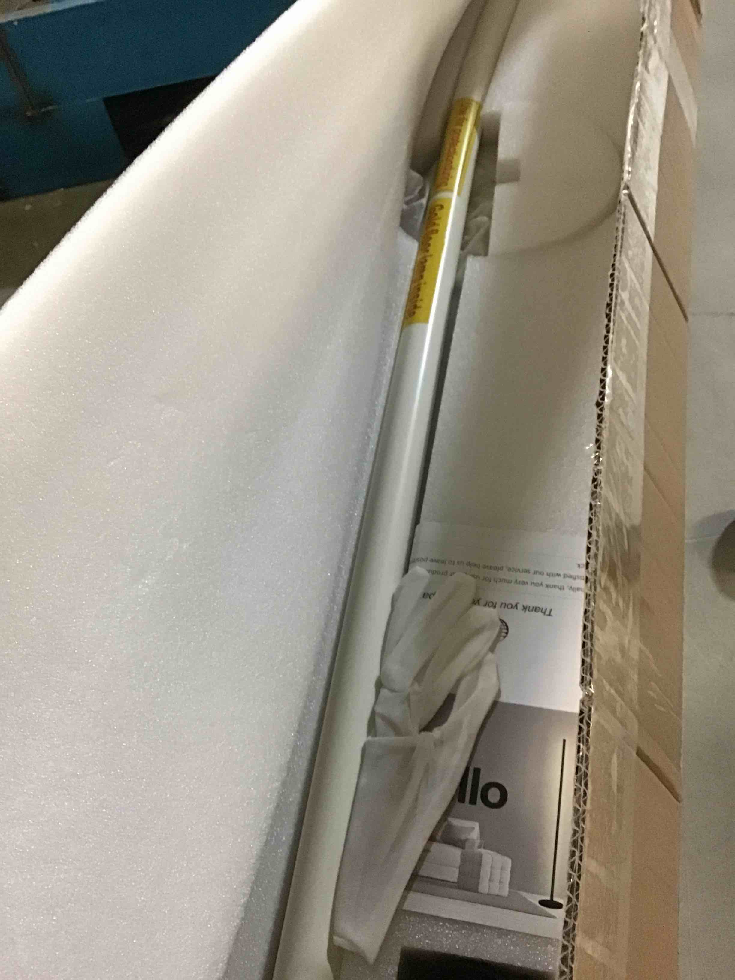 https://s3.amazonaws.com/lotting-images-prod/bidfta/BLU5462126_1698321881090.jpeg