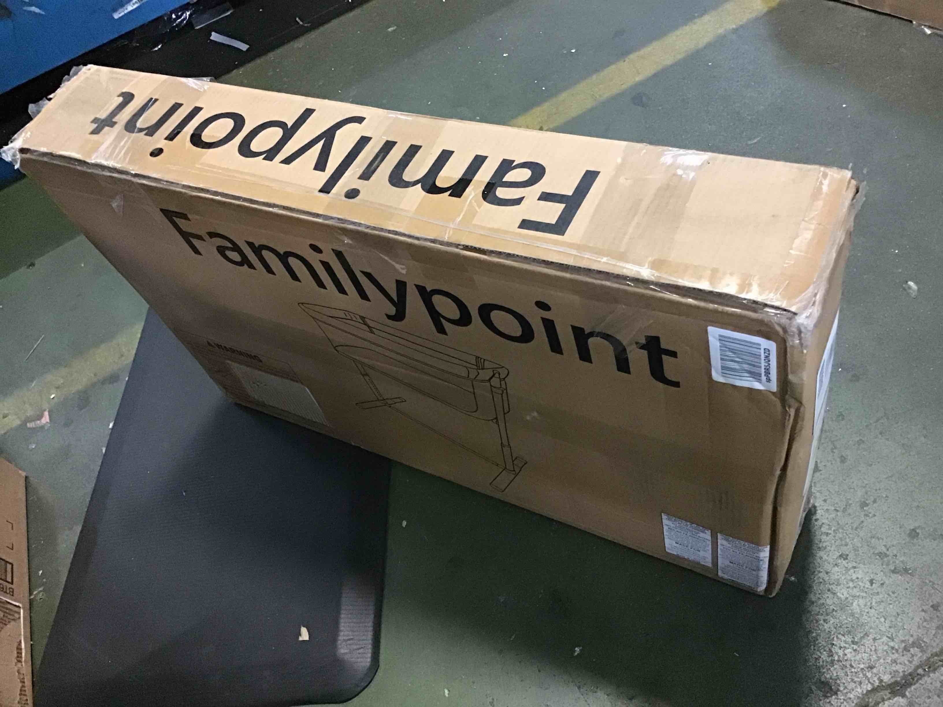 https://s3.amazonaws.com/lotting-images-prod/bidfta/BLU5463114_1698782818381.jpeg