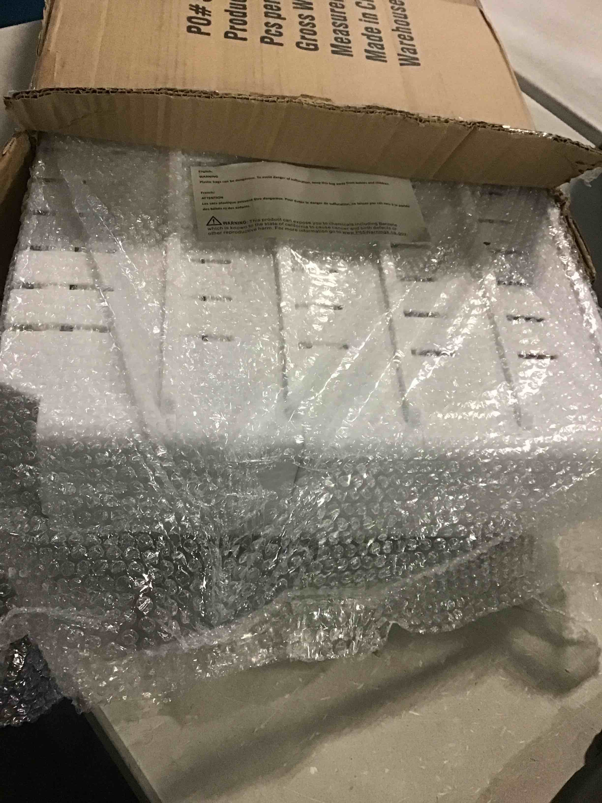 https://s3.amazonaws.com/lotting-images-prod/bidfta/BLU5463125_1698840325914.jpeg