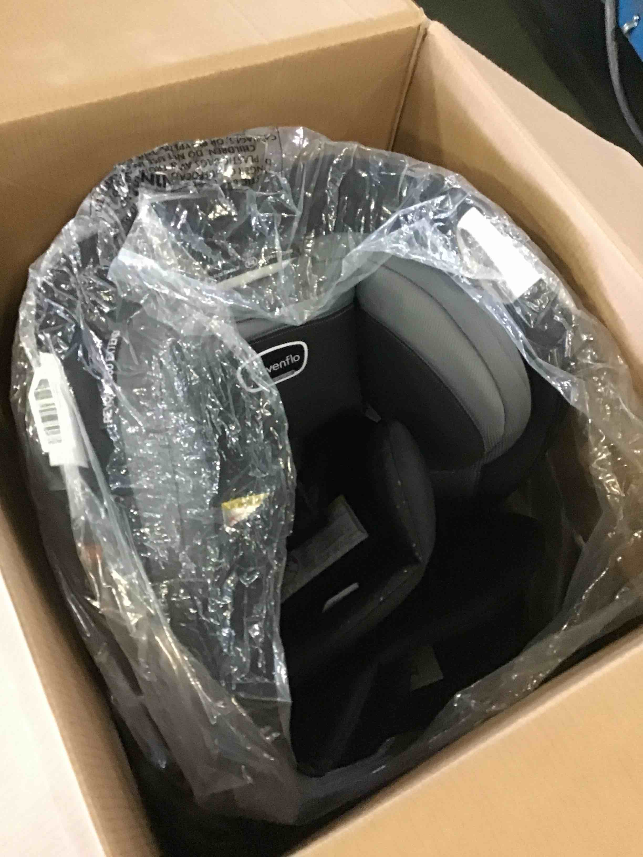 https://s3.amazonaws.com/lotting-images-prod/bidfta/BLU5463209_1698849837512.jpeg