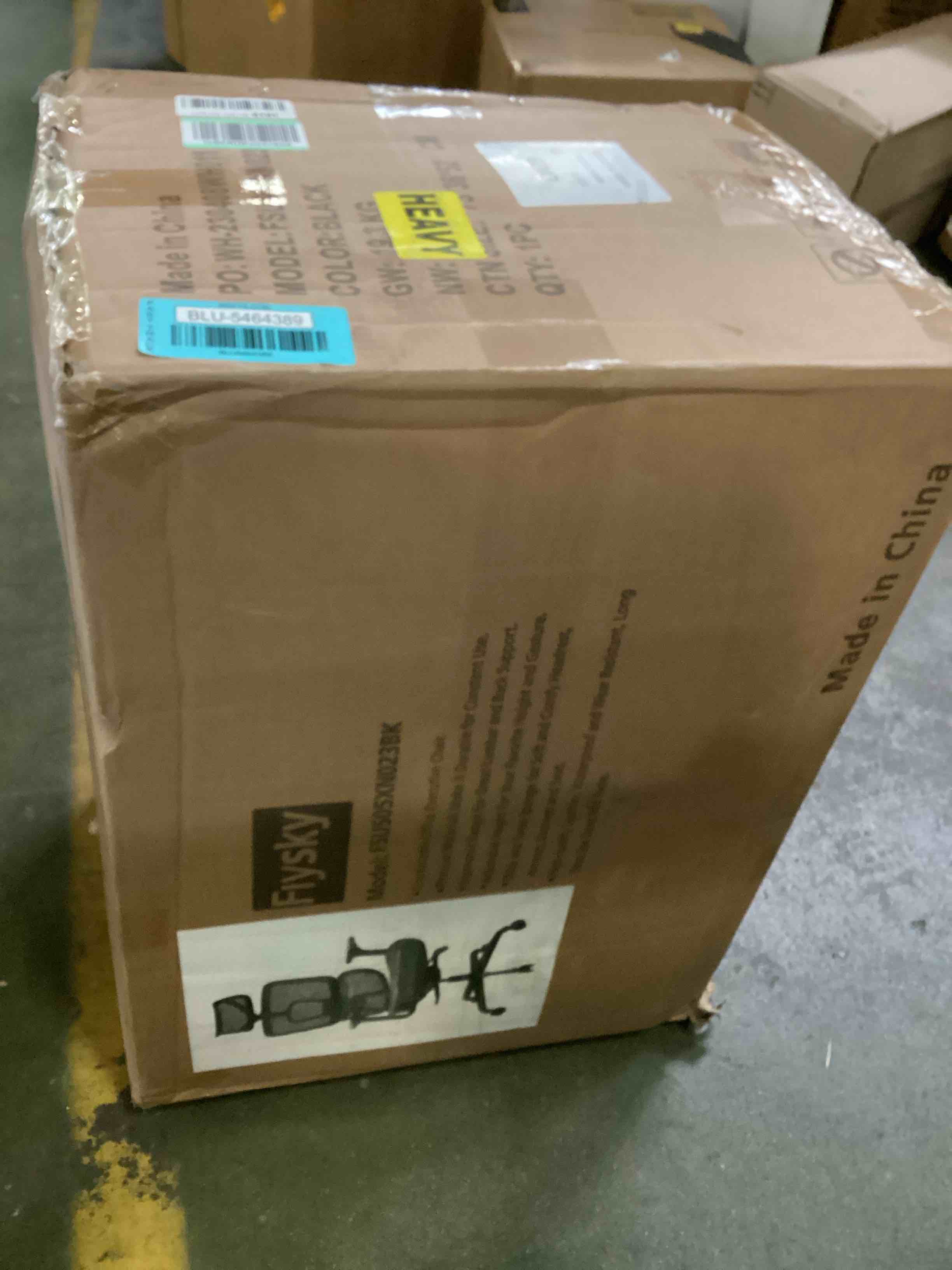 https://s3.amazonaws.com/lotting-images-prod/bidfta/BLU5464389_1699366490955.jpeg
