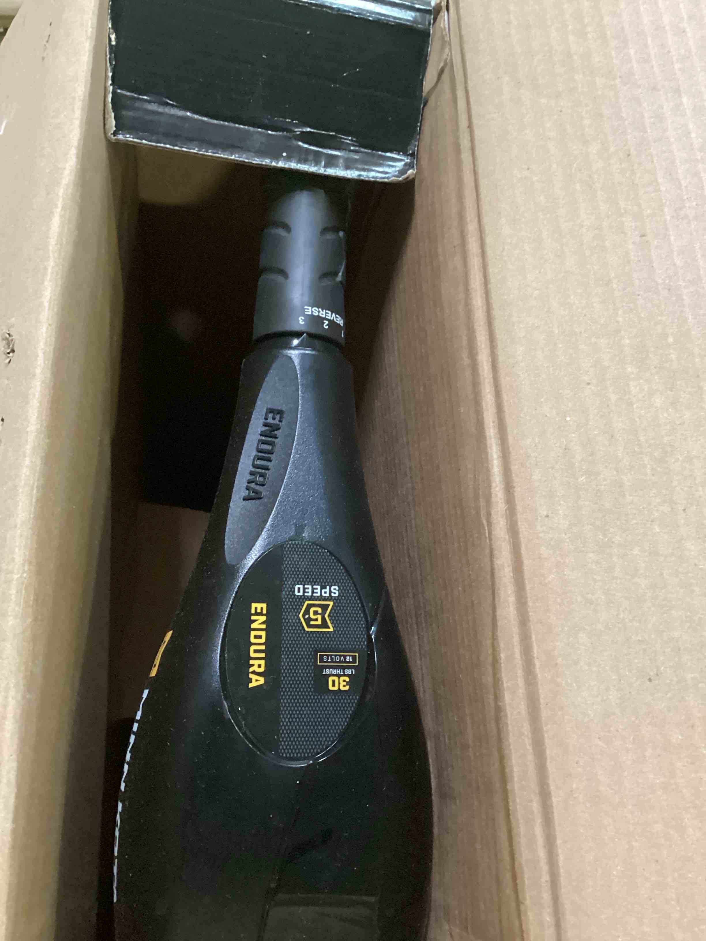 https://s3.amazonaws.com/lotting-images-prod/bidfta/BLU5464649_1700056601155.jpeg
