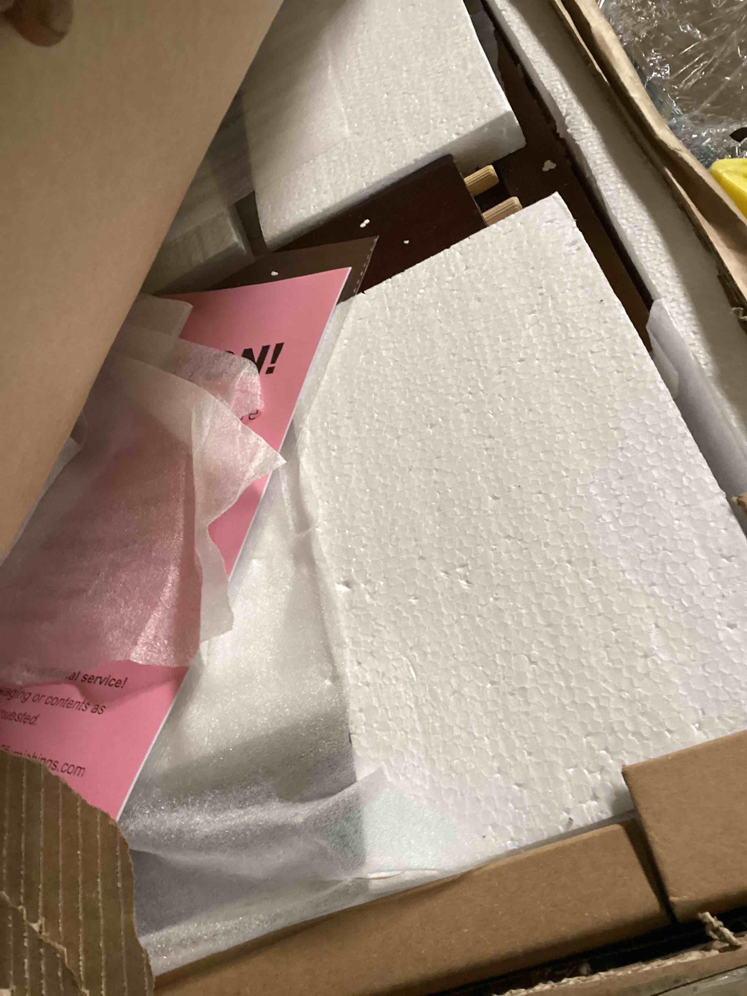 https://s3.amazonaws.com/lotting-images-prod/bidfta/BLU5464905_1700154416555.jpeg