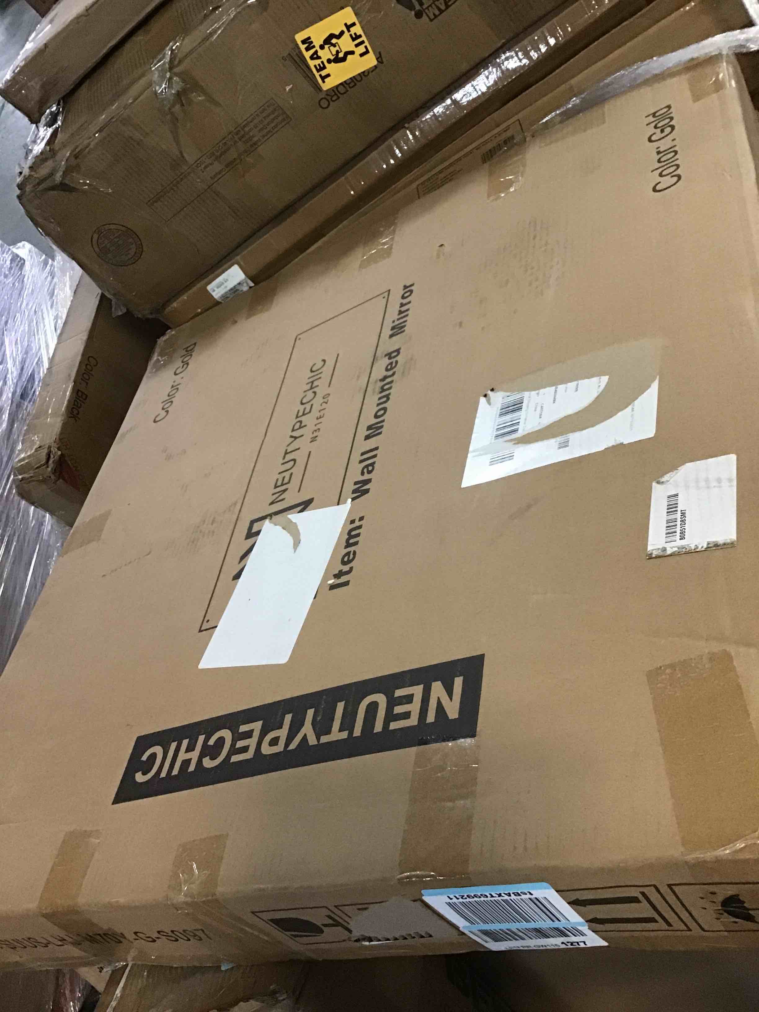 https://s3.amazonaws.com/lotting-images-prod/bidfta/BLU5465388_1698260033054.jpeg