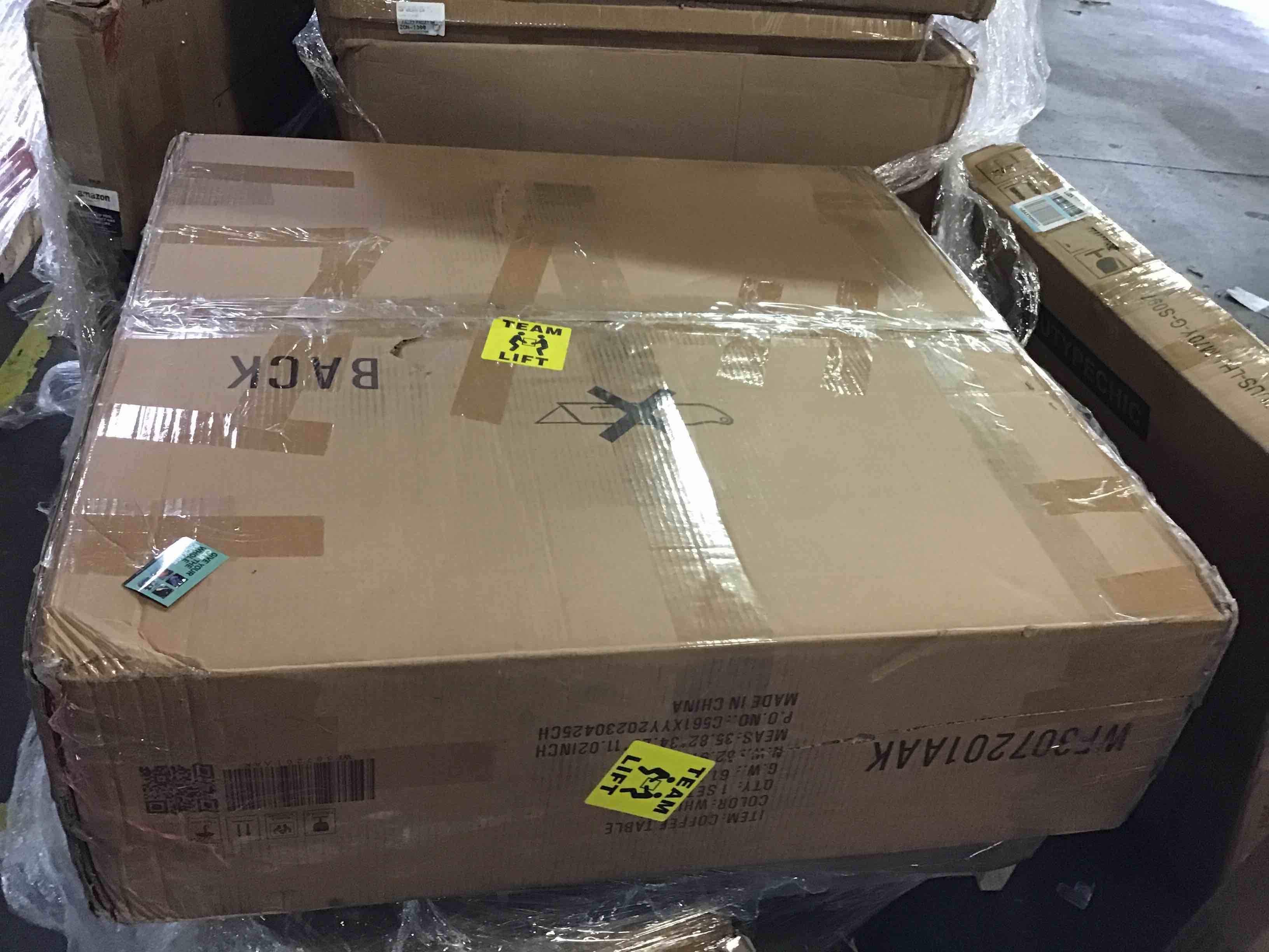 https://s3.amazonaws.com/lotting-images-prod/bidfta/BLU5465391_1698261560906.jpeg