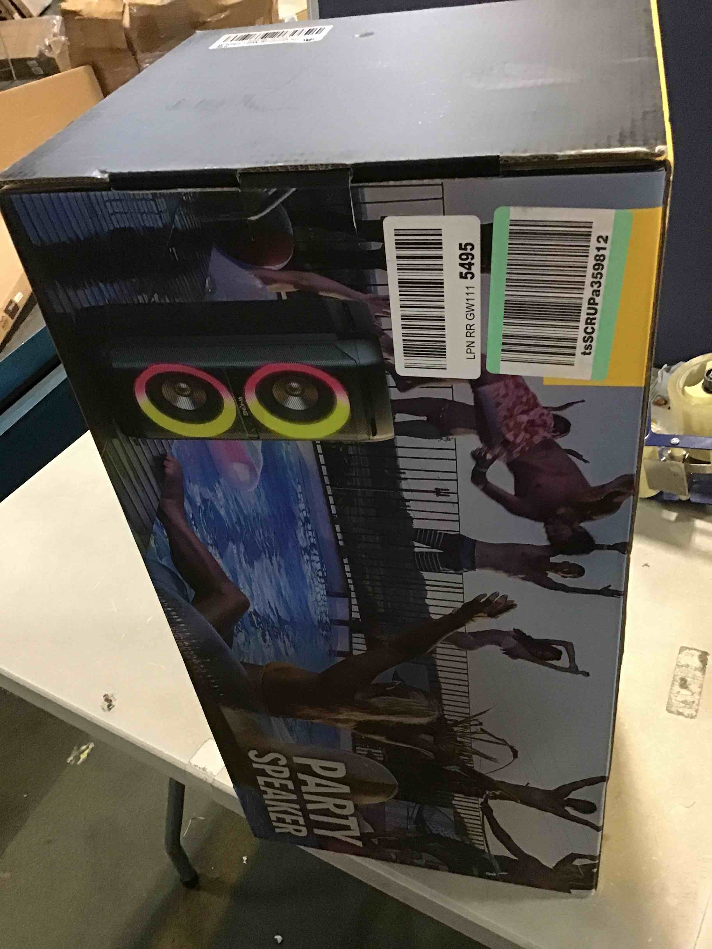 https://s3.amazonaws.com/lotting-images-prod/bidfta/BLU5465606_1698670199479.jpeg