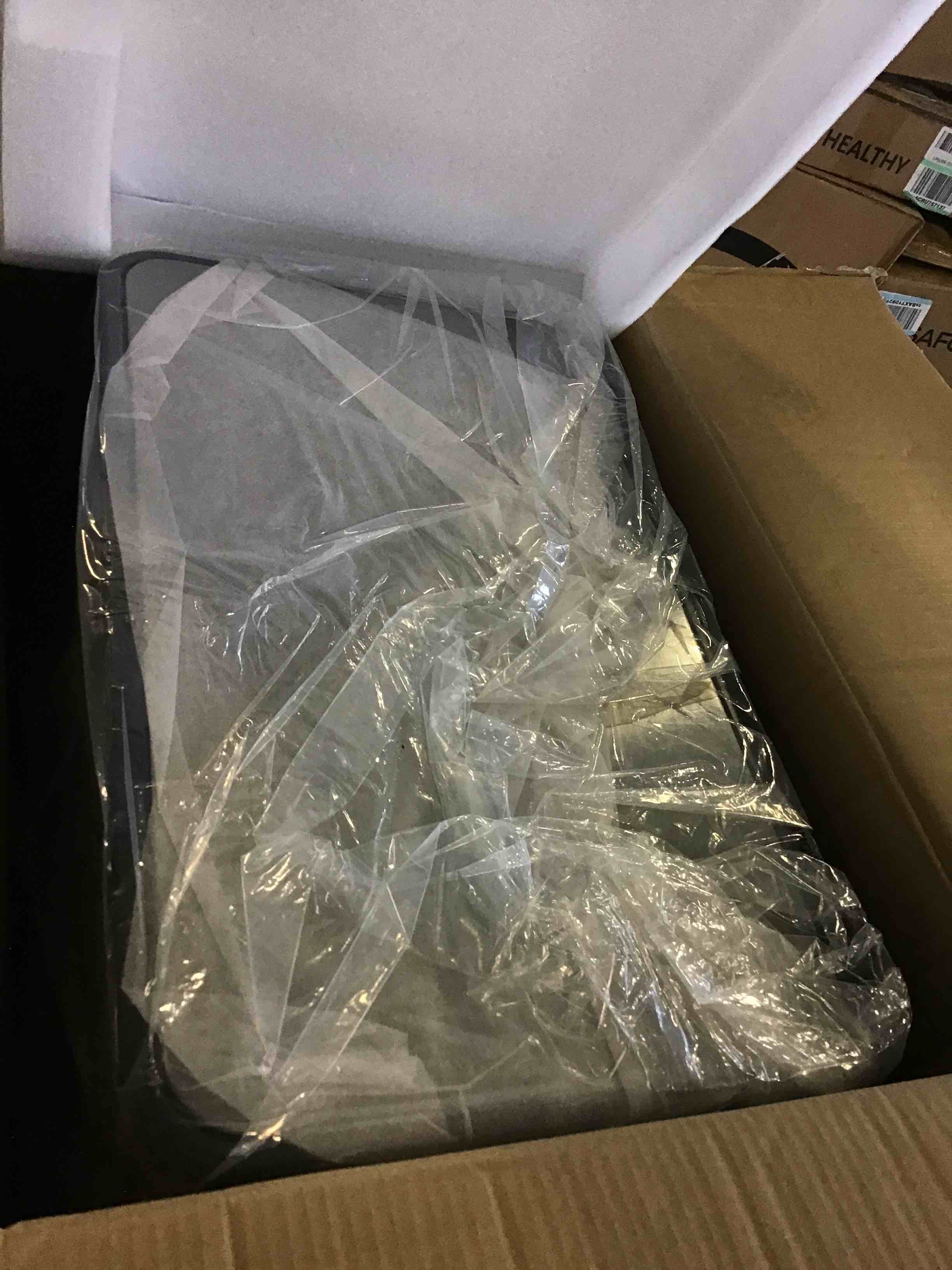 https://s3.amazonaws.com/lotting-images-prod/bidfta/BLU5465967_1698778261174.jpeg