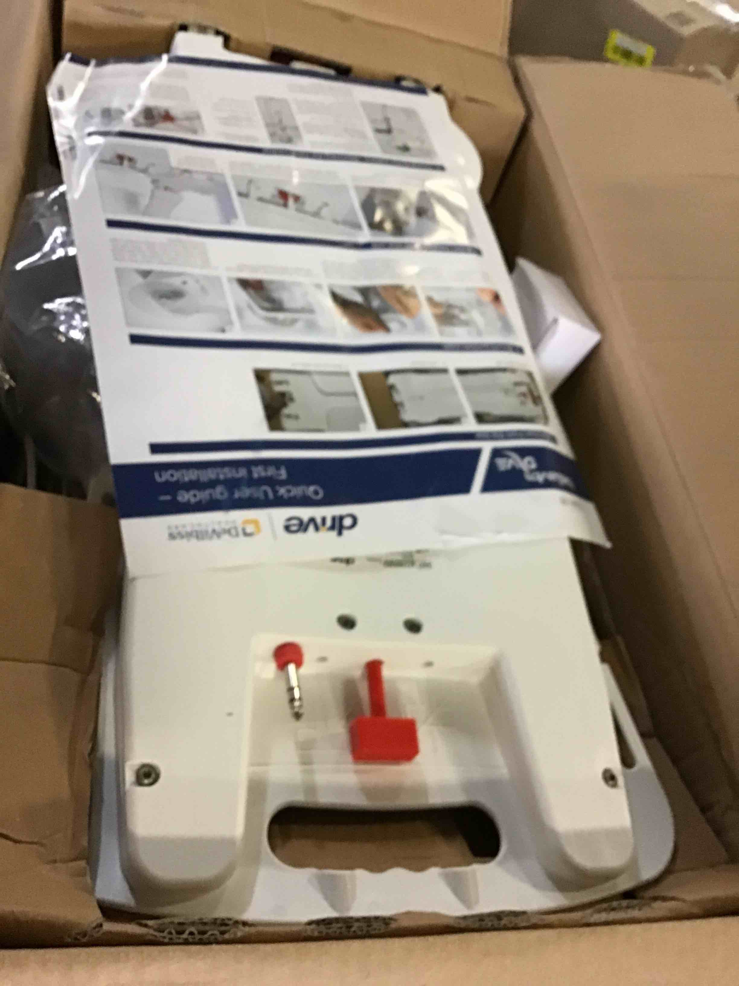 https://s3.amazonaws.com/lotting-images-prod/bidfta/BLU5466229_1698868943086.jpeg