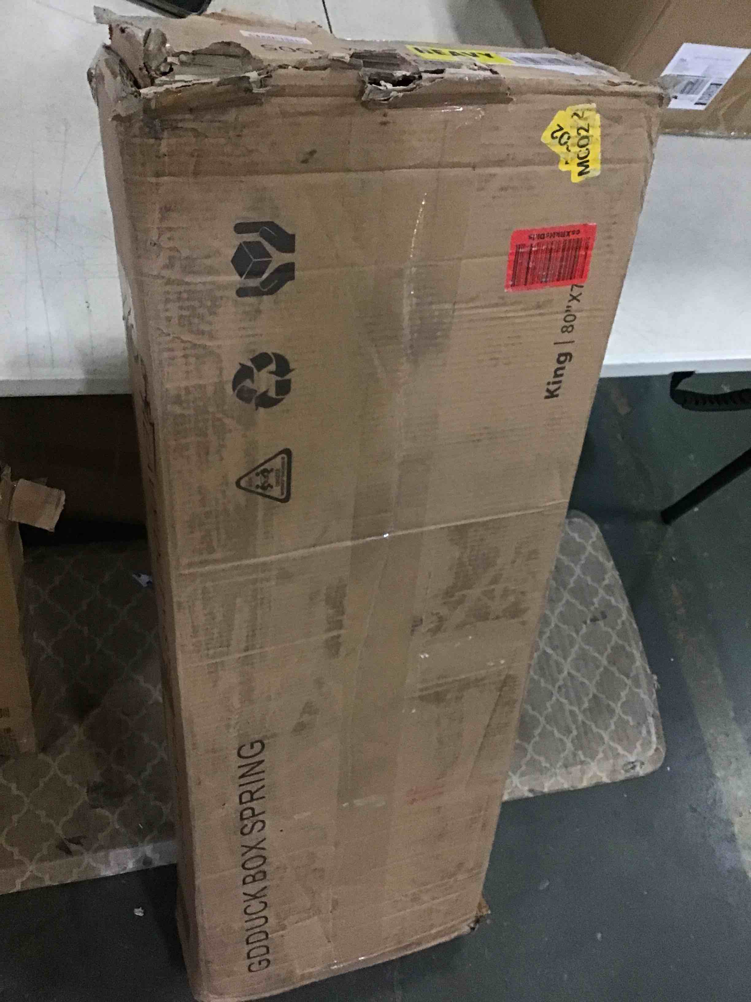 https://s3.amazonaws.com/lotting-images-prod/bidfta/BLU5466265_1698930284167.jpeg