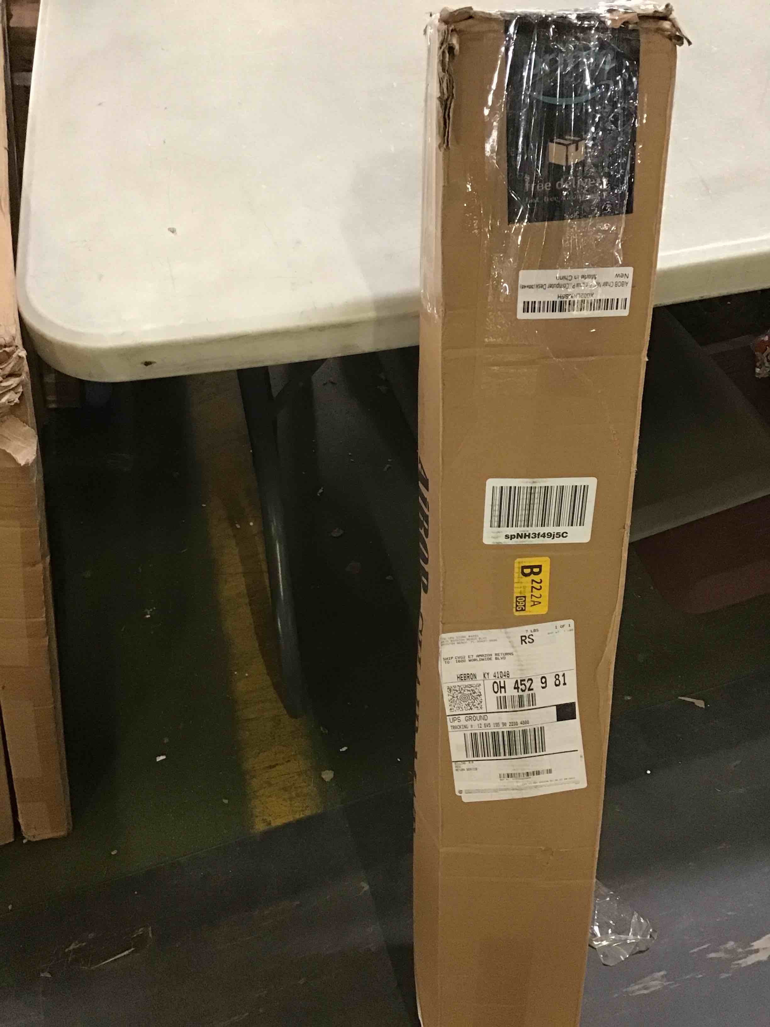 https://s3.amazonaws.com/lotting-images-prod/bidfta/BLU5466516_1698248876102.jpeg