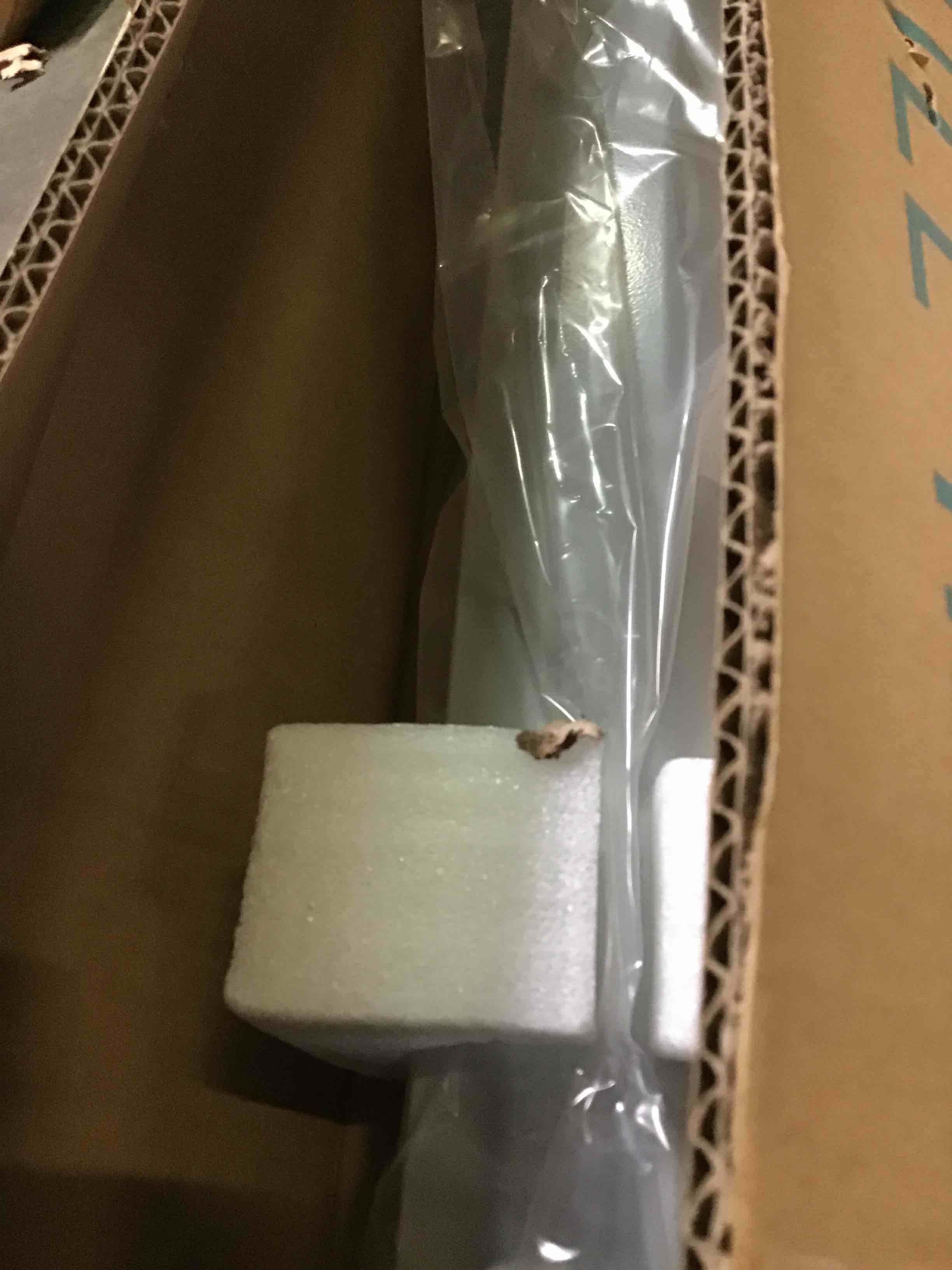 https://s3.amazonaws.com/lotting-images-prod/bidfta/BLU5466698_1698343021827.jpeg