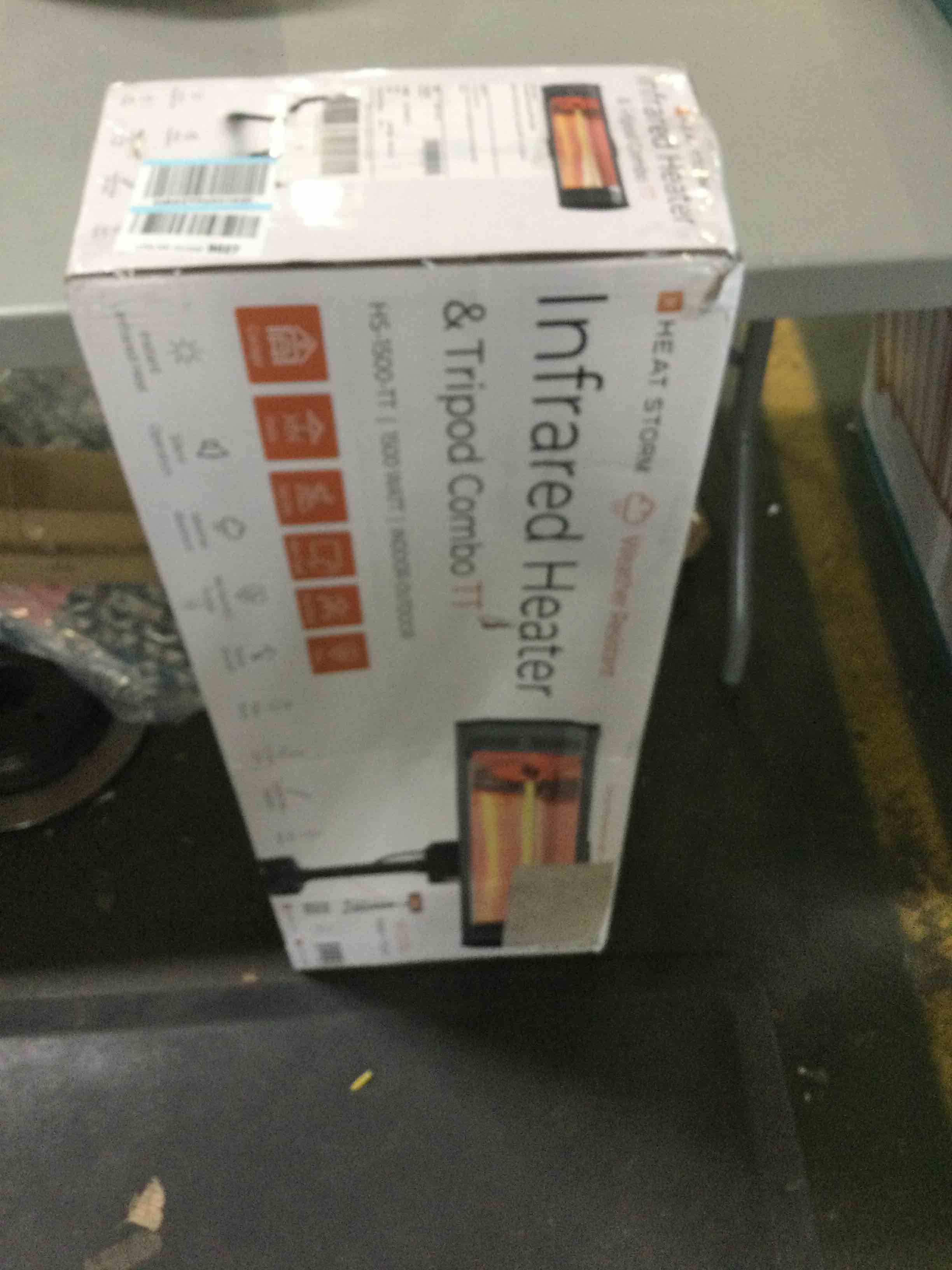 https://s3.amazonaws.com/lotting-images-prod/bidfta/BLU5467340_1698936369824.jpeg